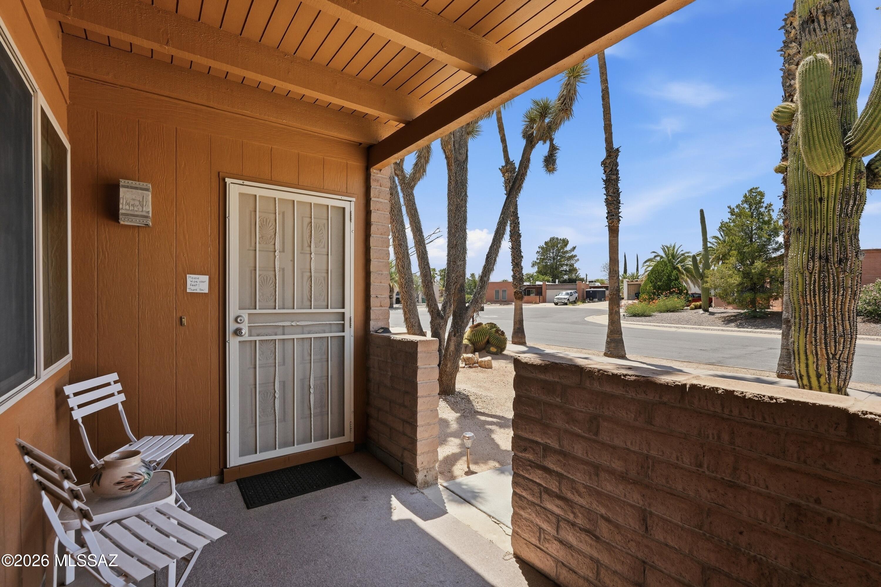 1551 S San Ray