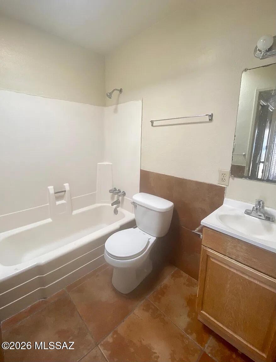 Bronx Park Addition - Residential Income