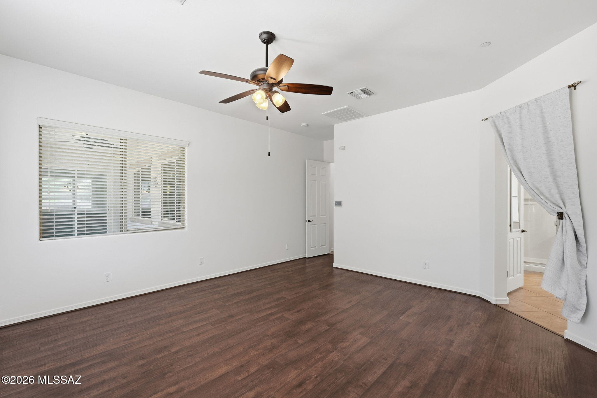 Tangerine Crossing (348-352) - Residential