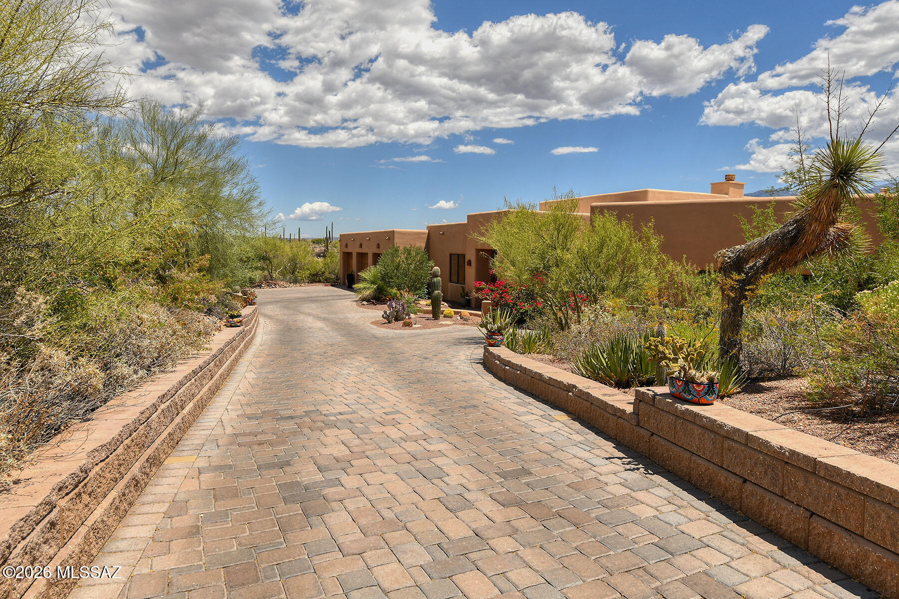 Honey Bee Canyon Estates - Residential