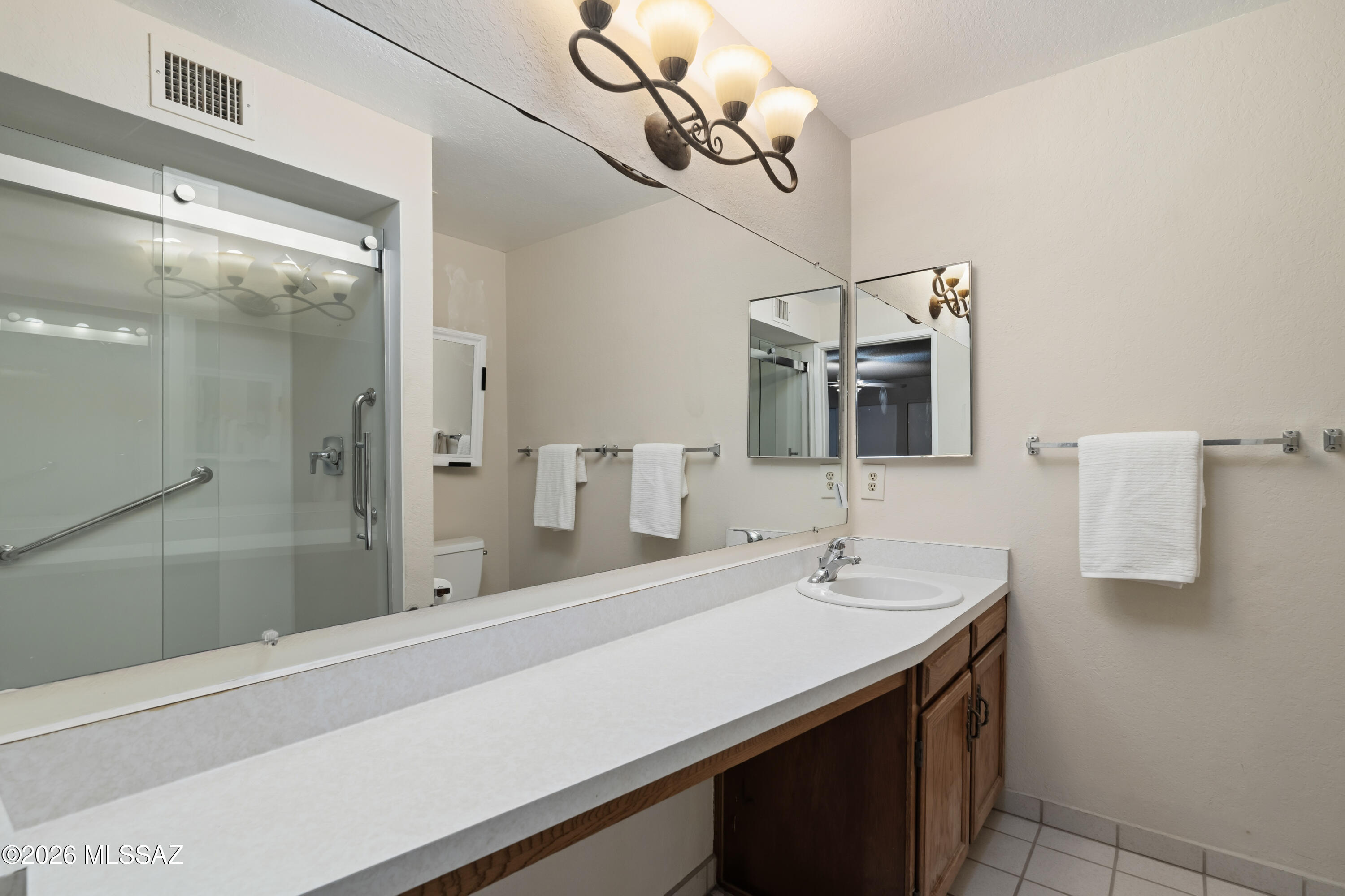 Colonia De Los Alamos (BK1-45) - Residential