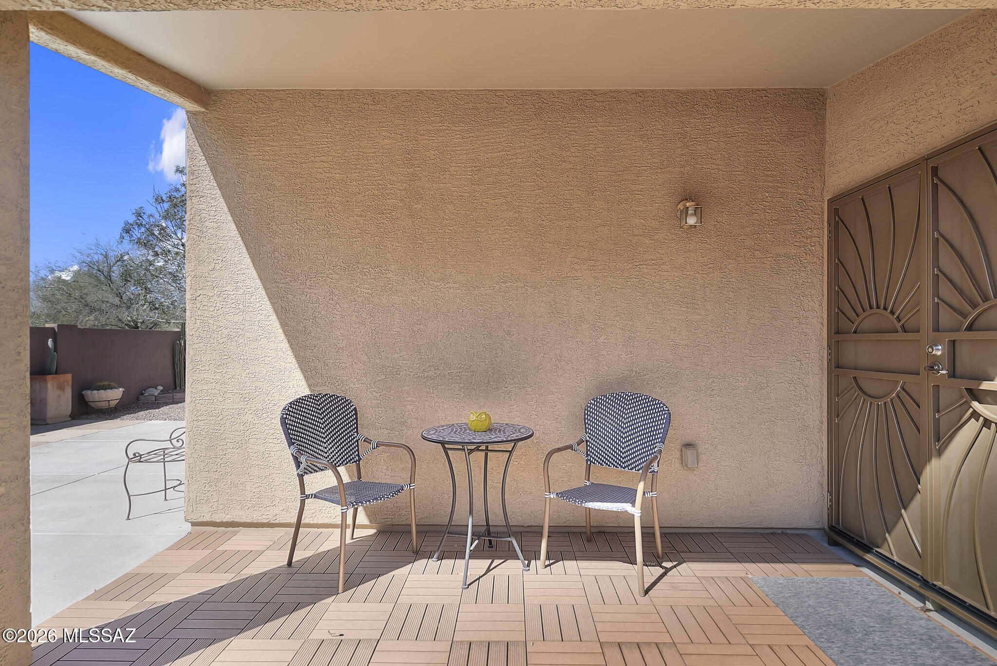 Tres Pueblos - Residential