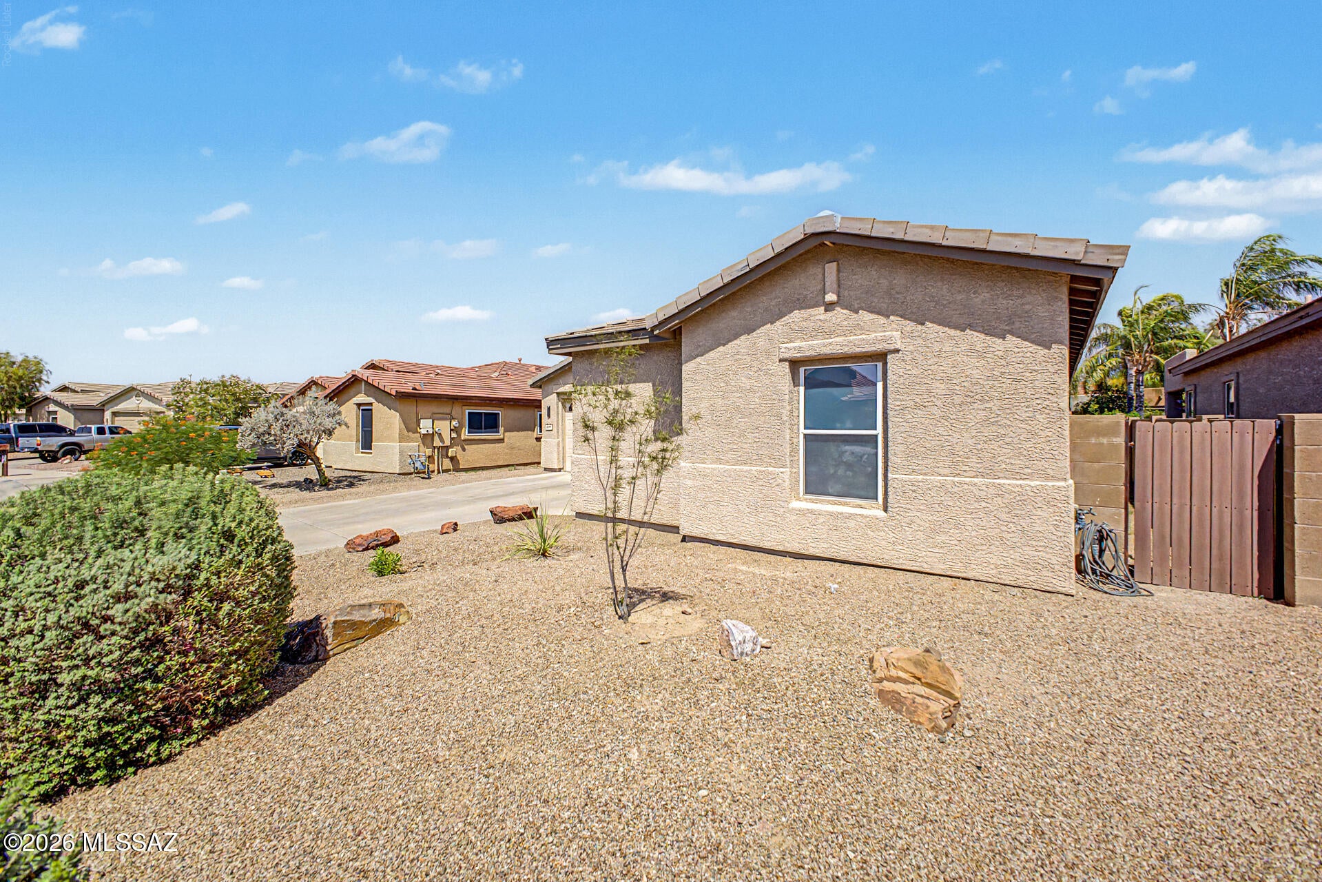 8234 N Stonehill Drive