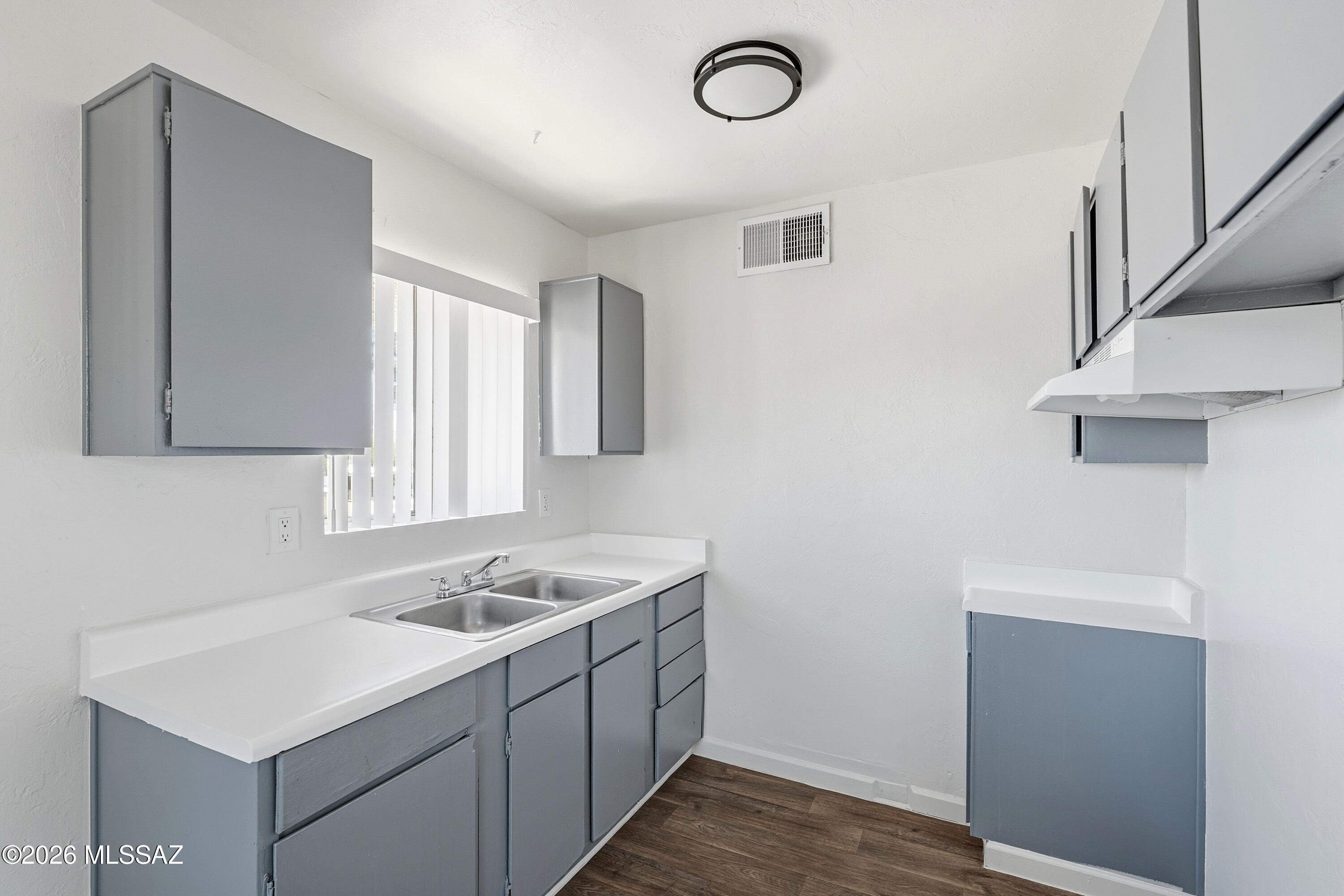 Telesco Terrace (1-77) - Residential Lease