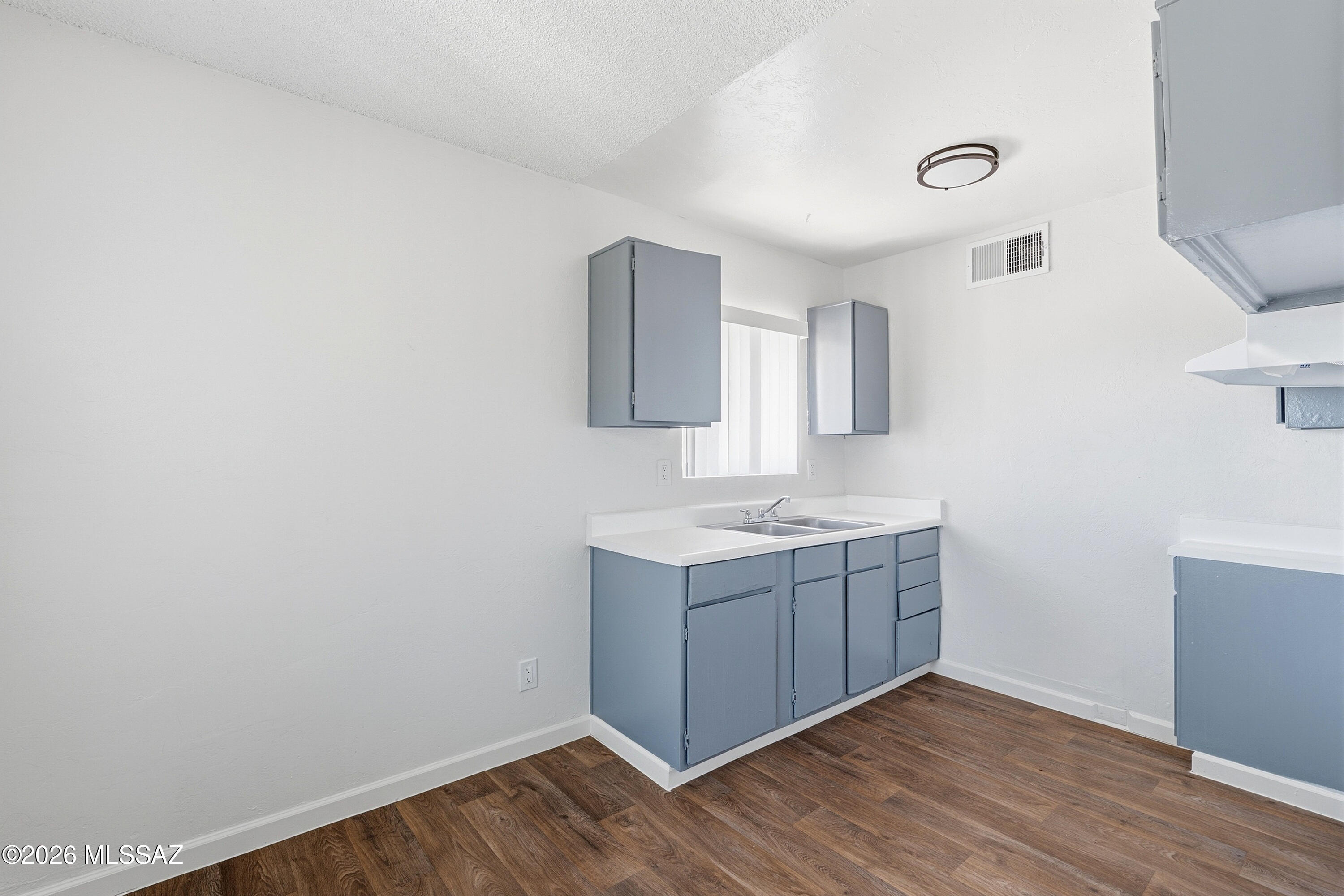 Telesco Terrace (1-77) - Residential Lease
