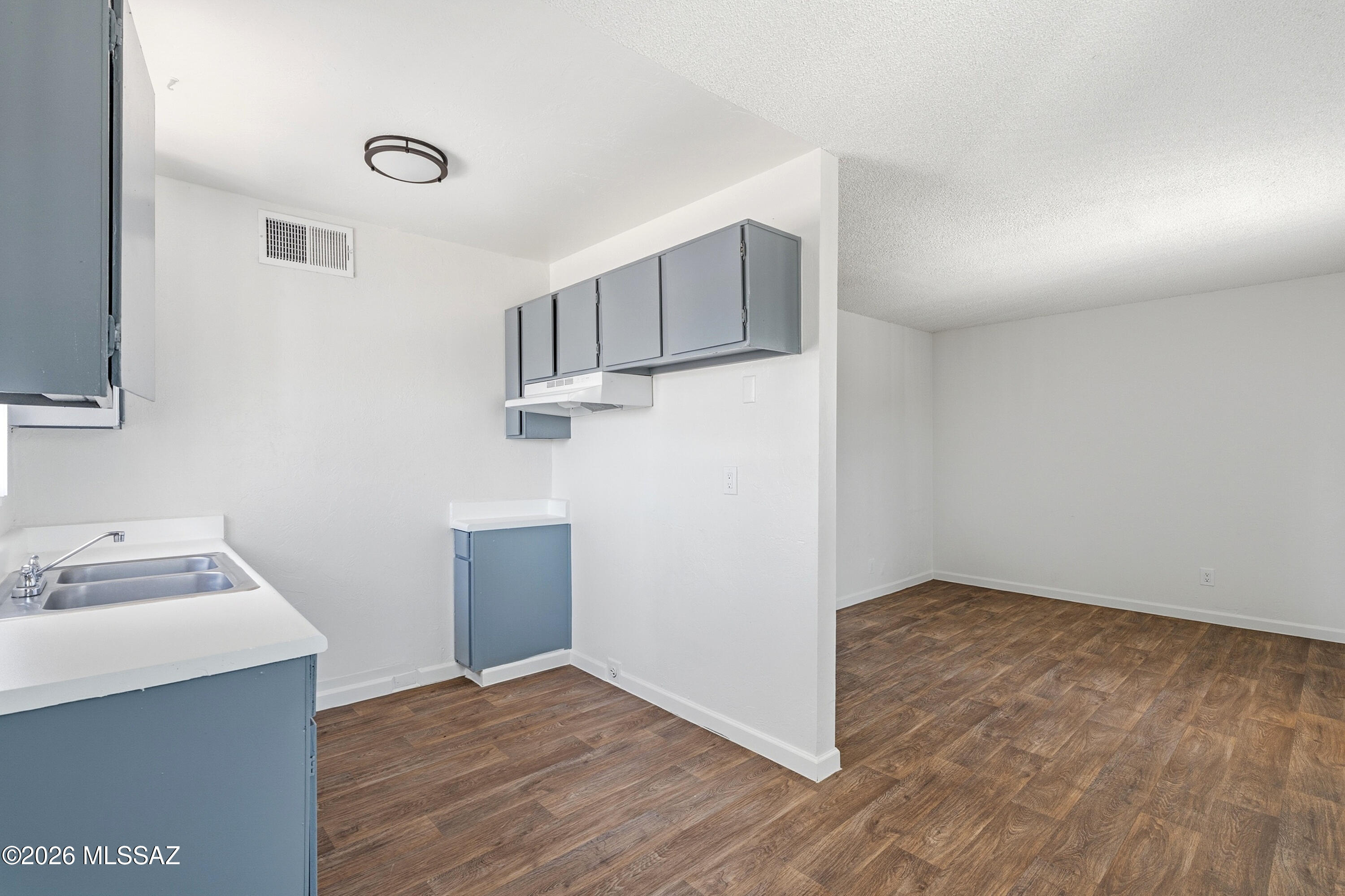 Telesco Terrace (1-77) - Residential Lease