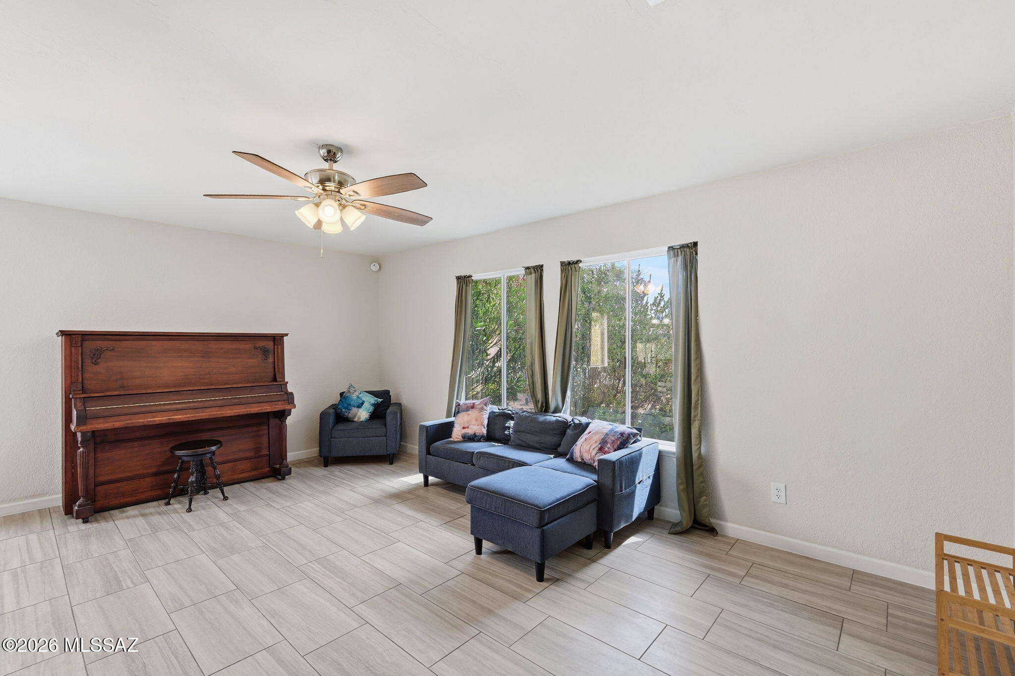 Mission West (1-370) - Residential