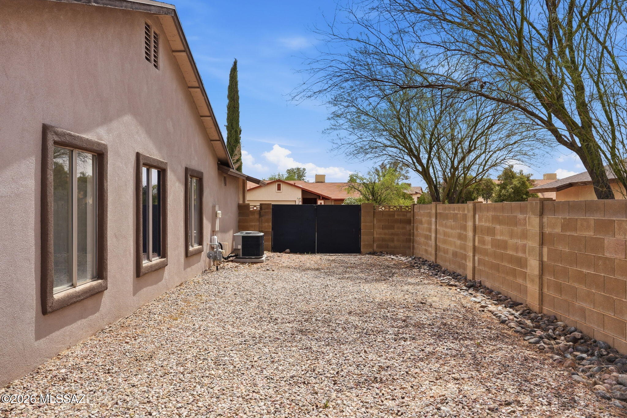 Mission West (1-370) - Residential