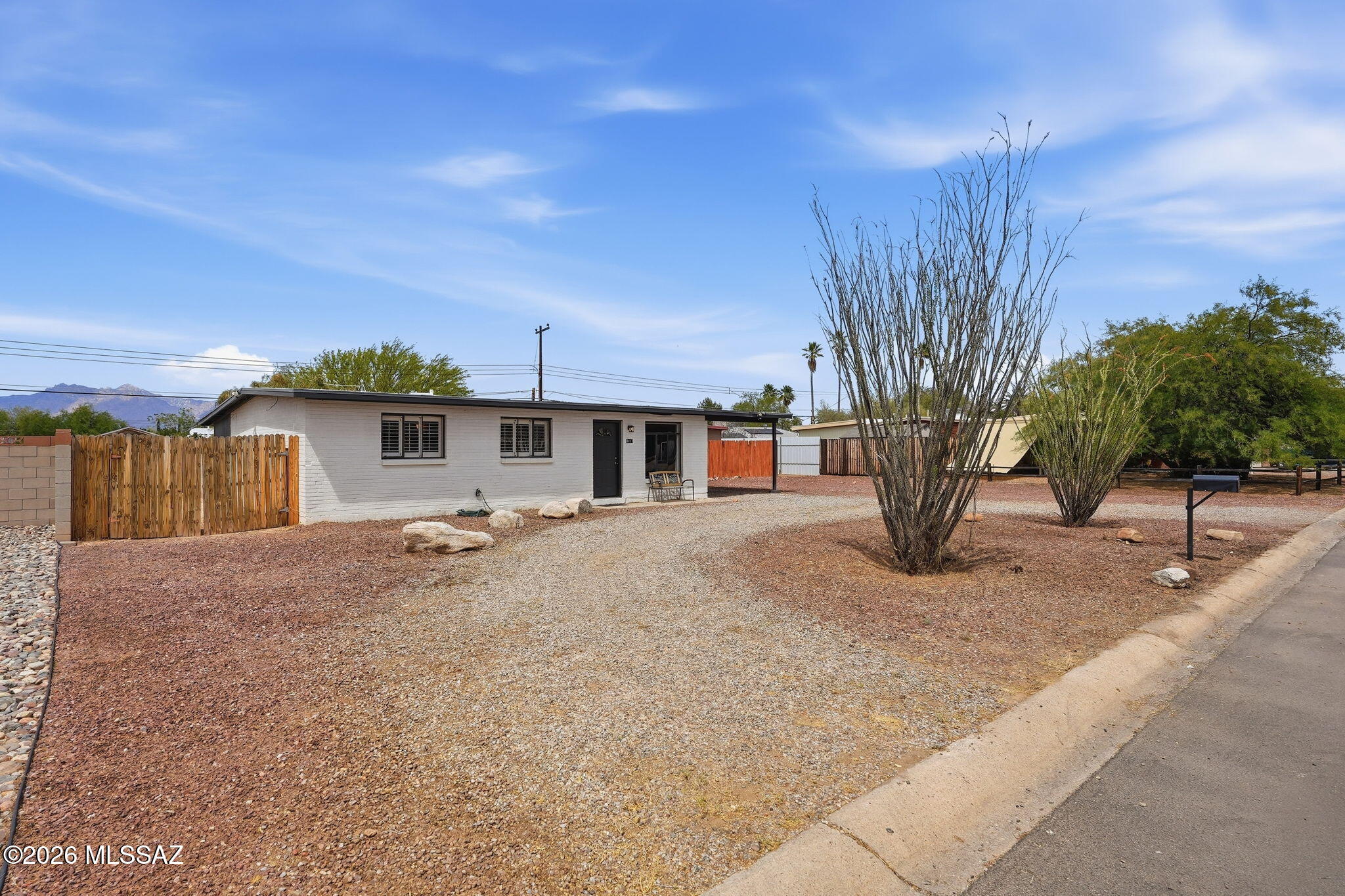 6417 E Calle Herculo