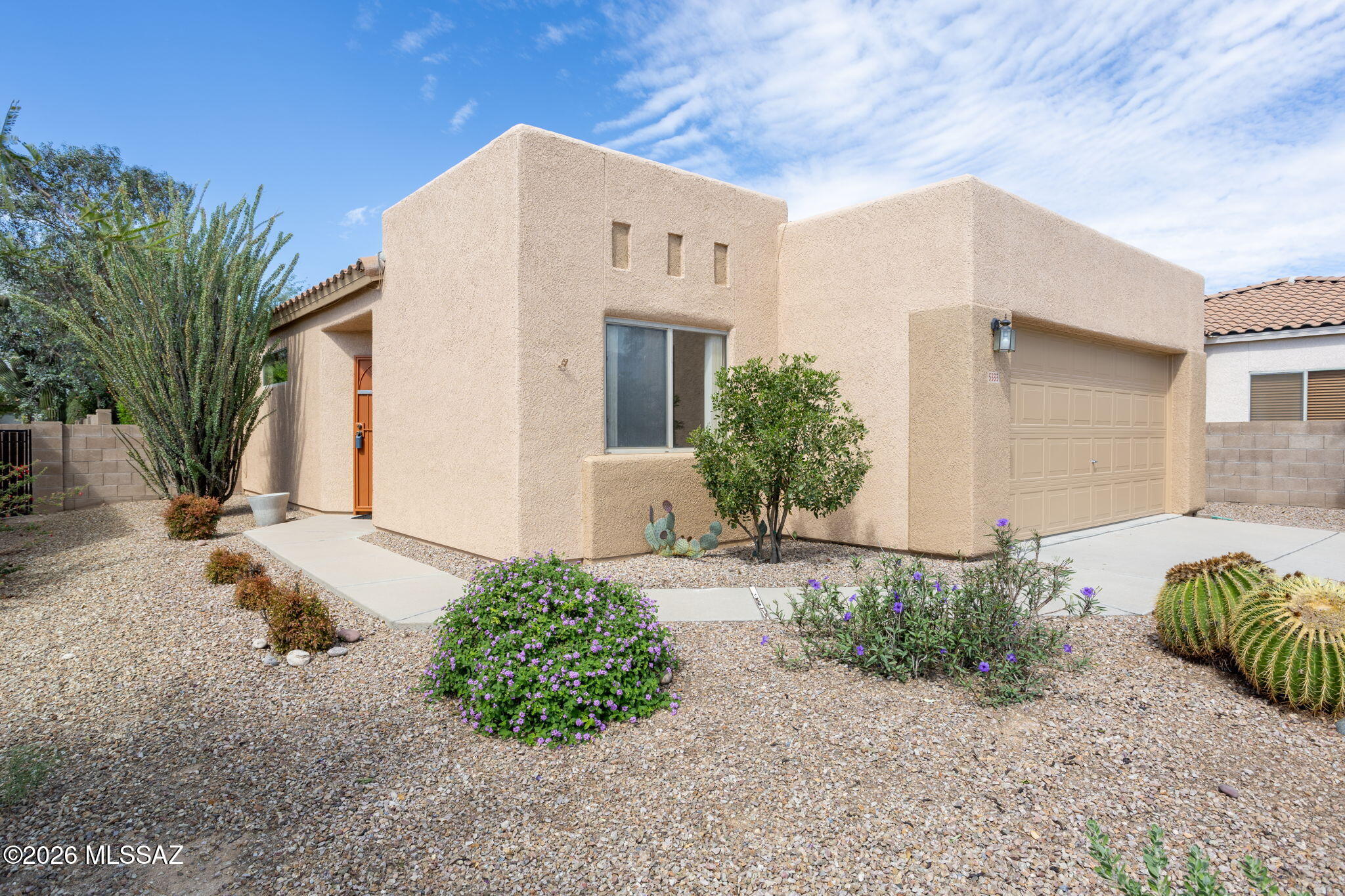 5333 N Mesquite Bosque Way