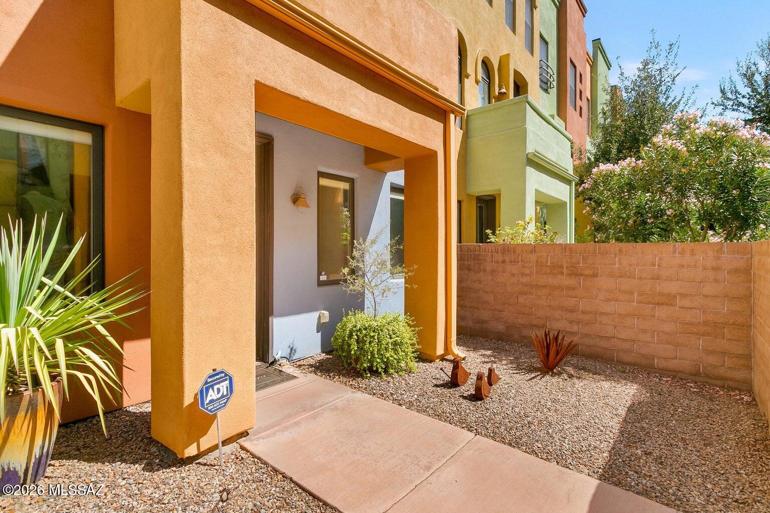 River Walk (1-140) - Residential