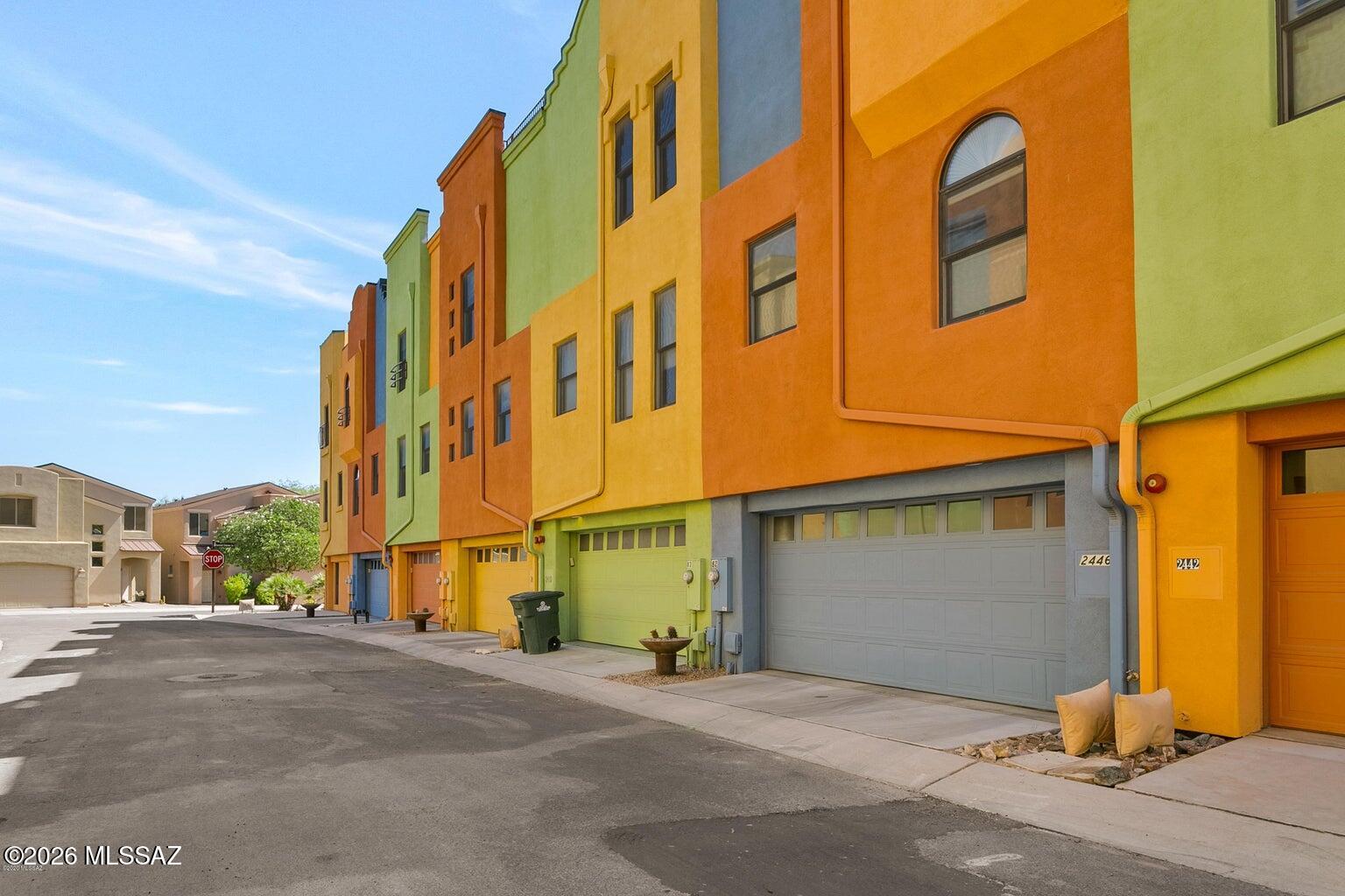 River Walk (1-140) - Residential