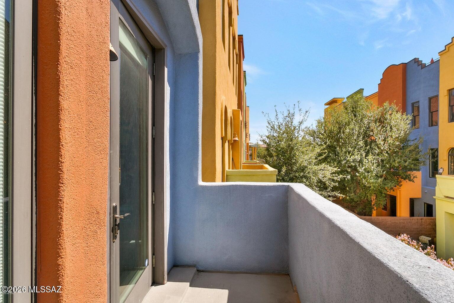 River Walk (1-140) - Residential