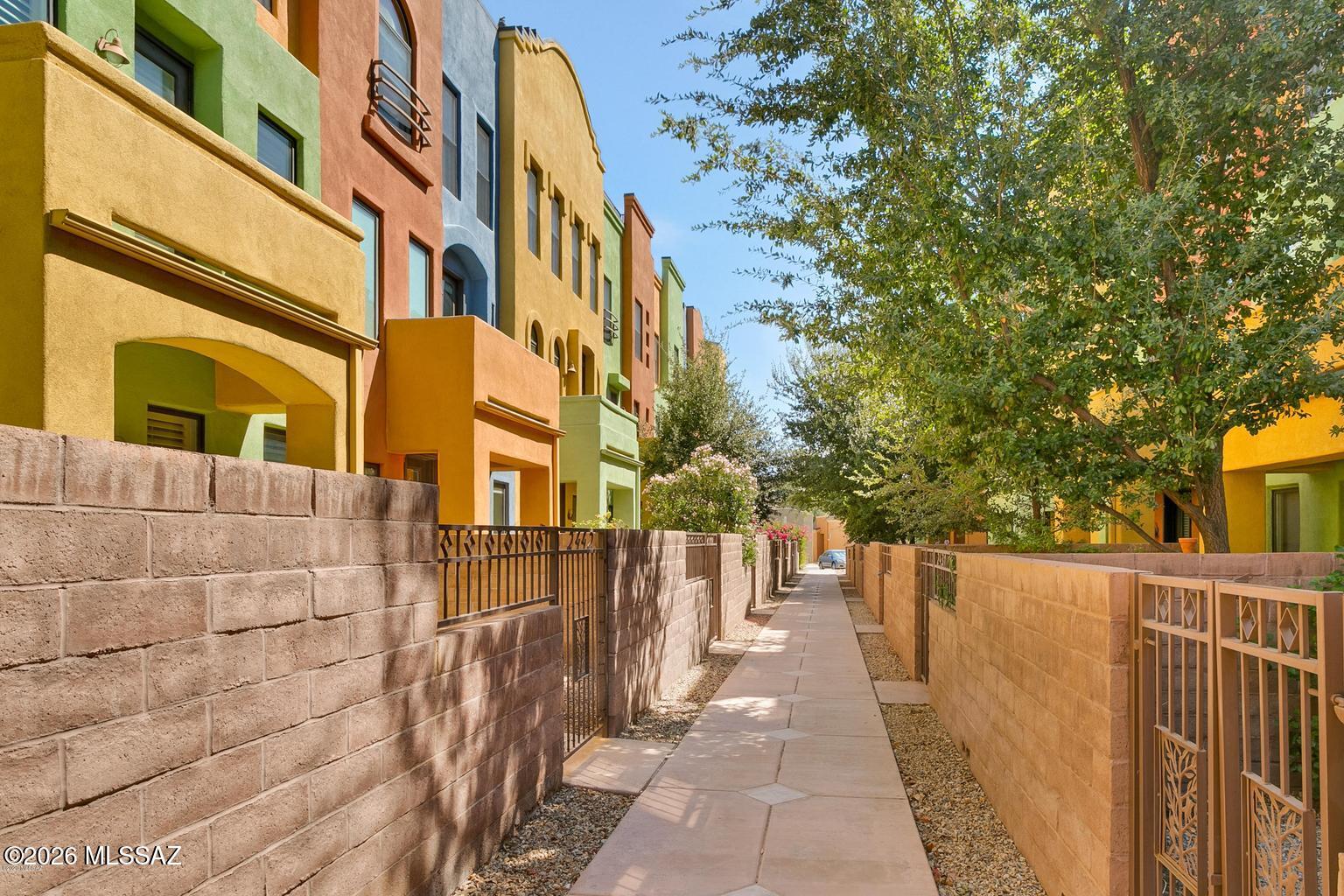 River Walk (1-140) - Residential