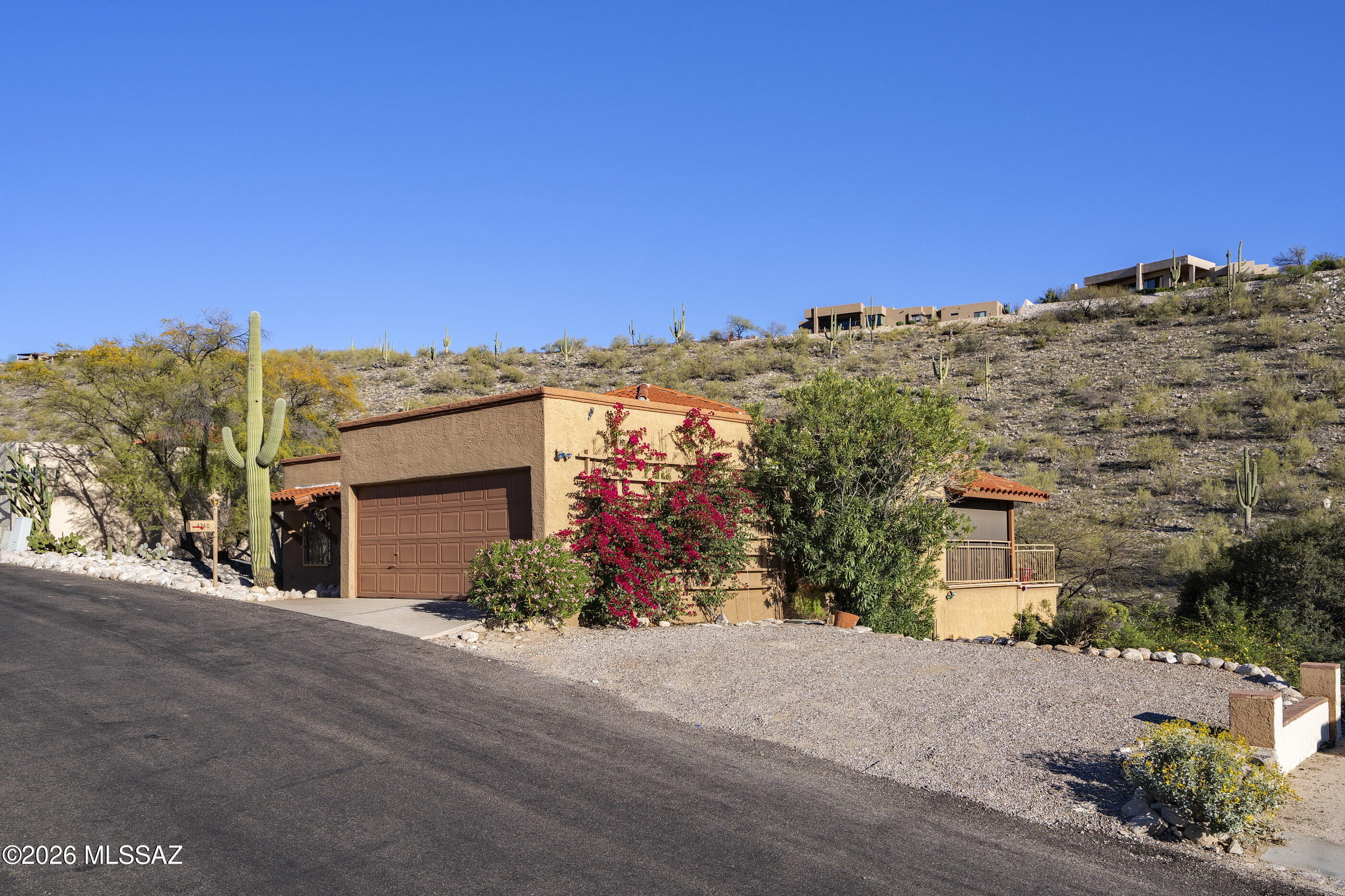 4240 N Summer Set Drive