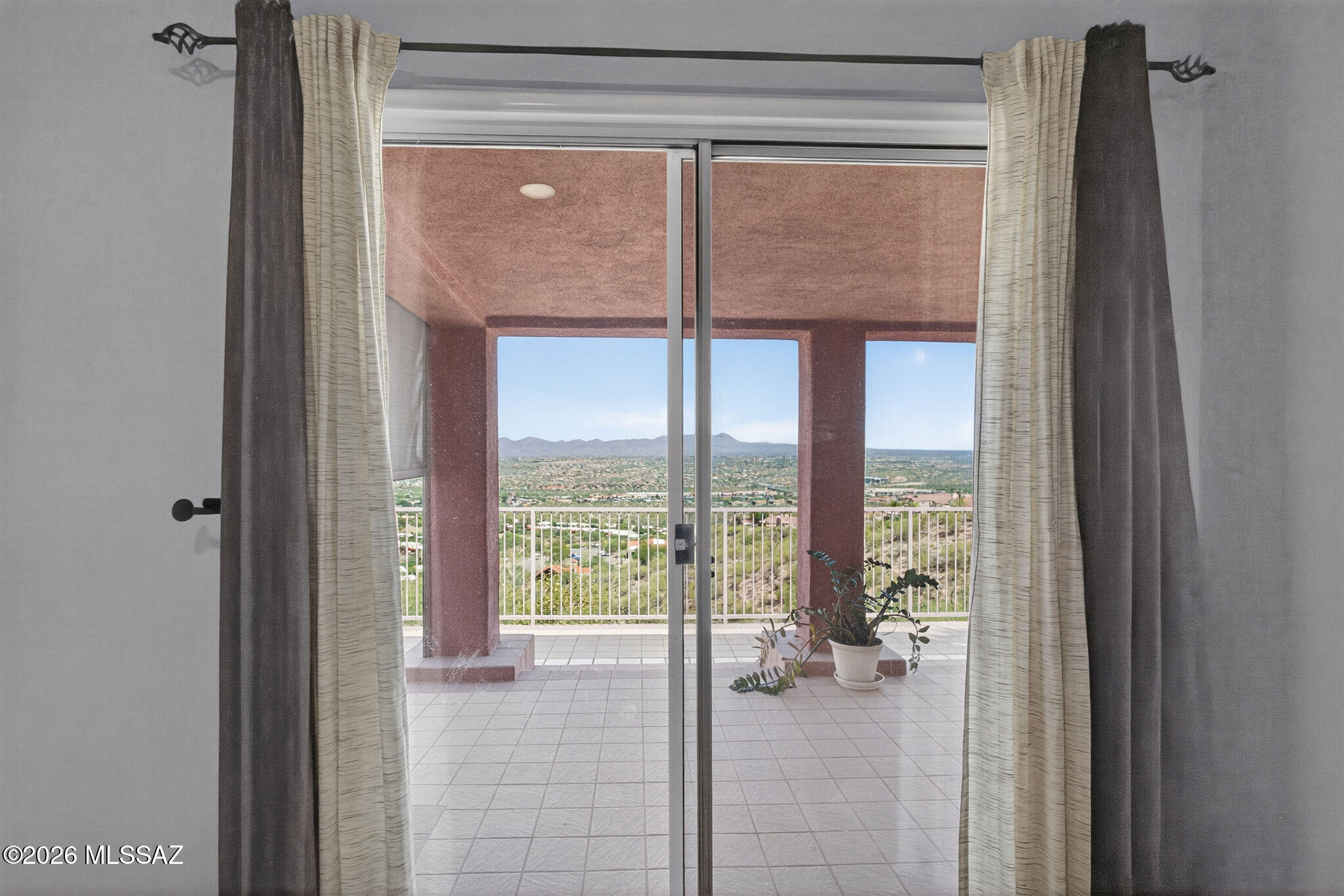 Ridge At La Reserve (The) - Residential