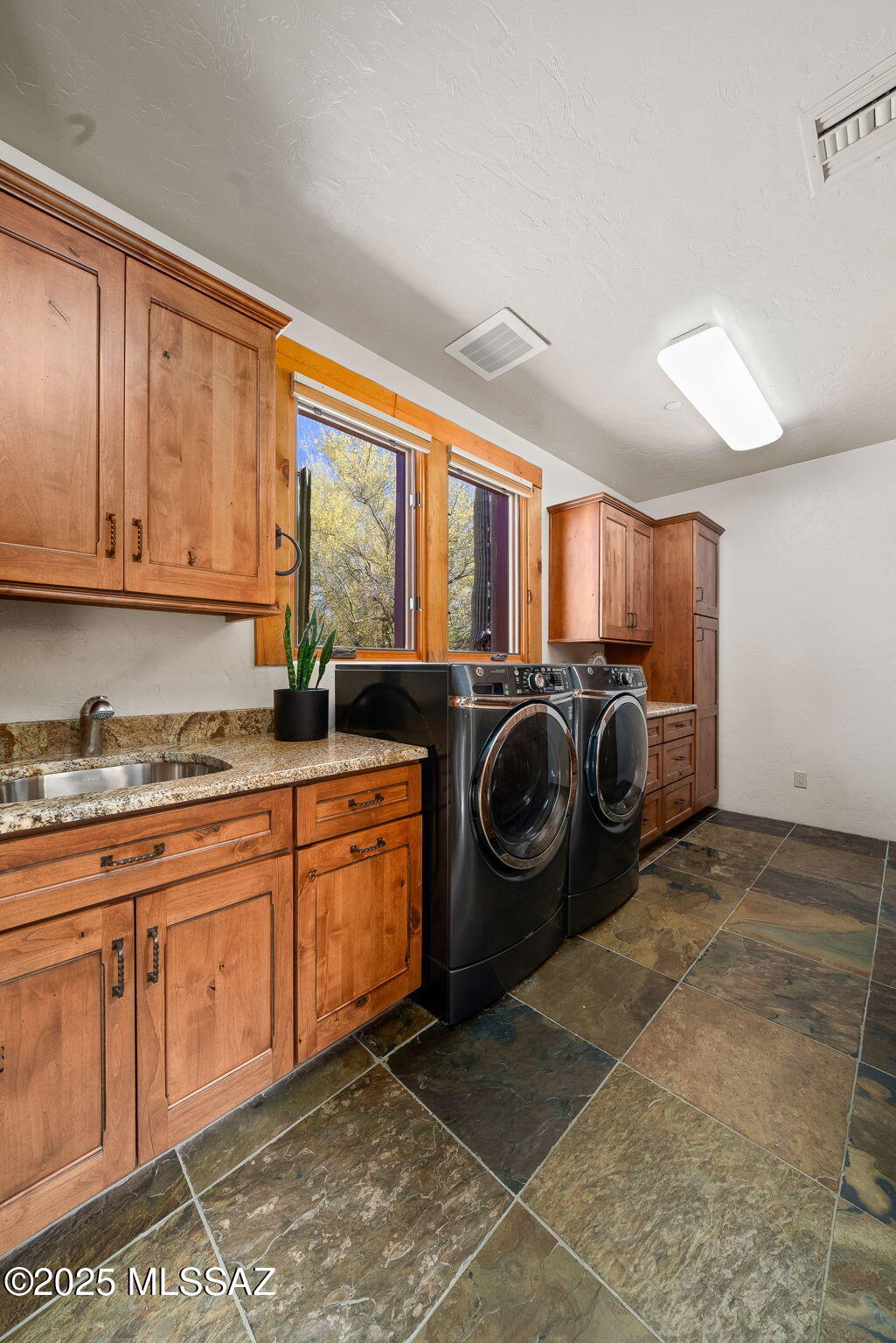 Stone Canyon II - Residential