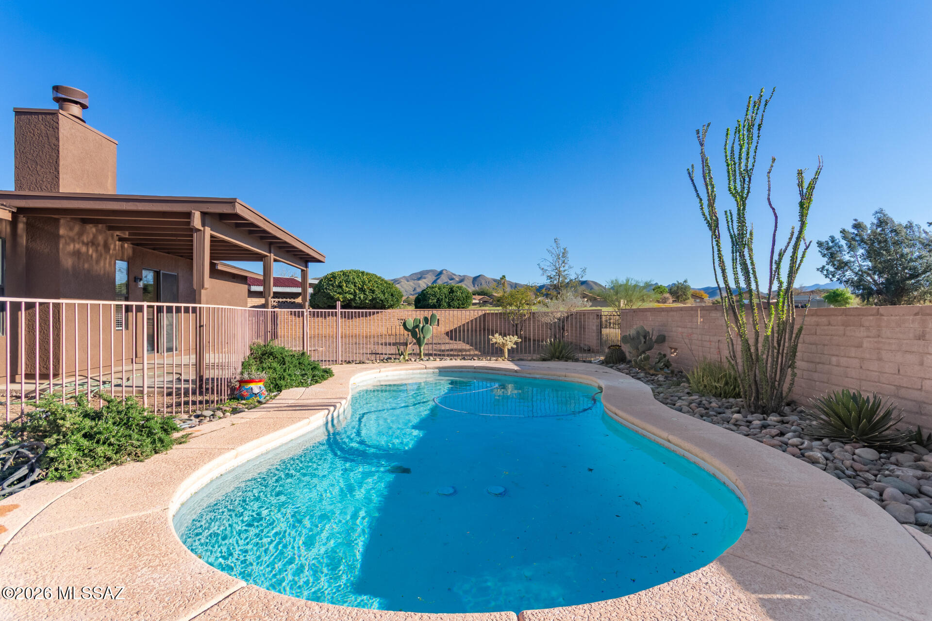 New Tucson Unit NO. 4 (1-203) - Residential