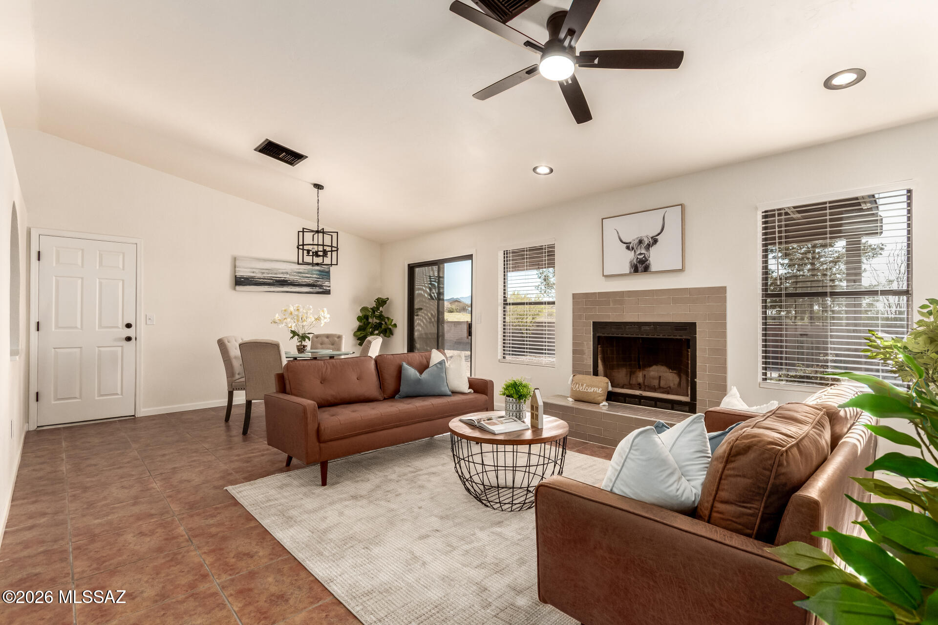 10580 E Observatory Drive