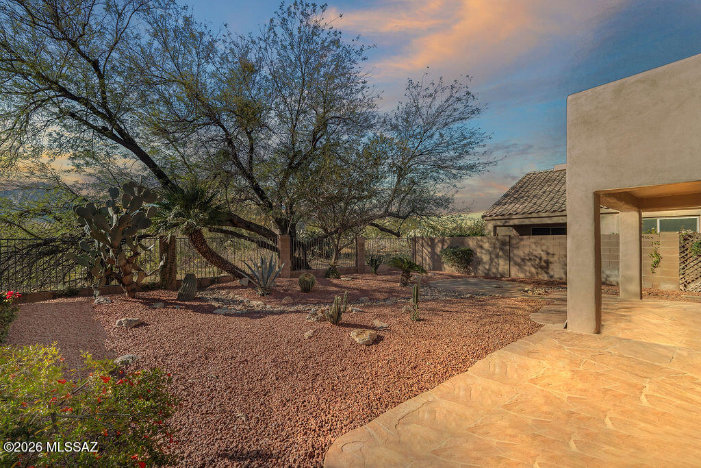 Catalina Shadows Estates (69-540) - Residential