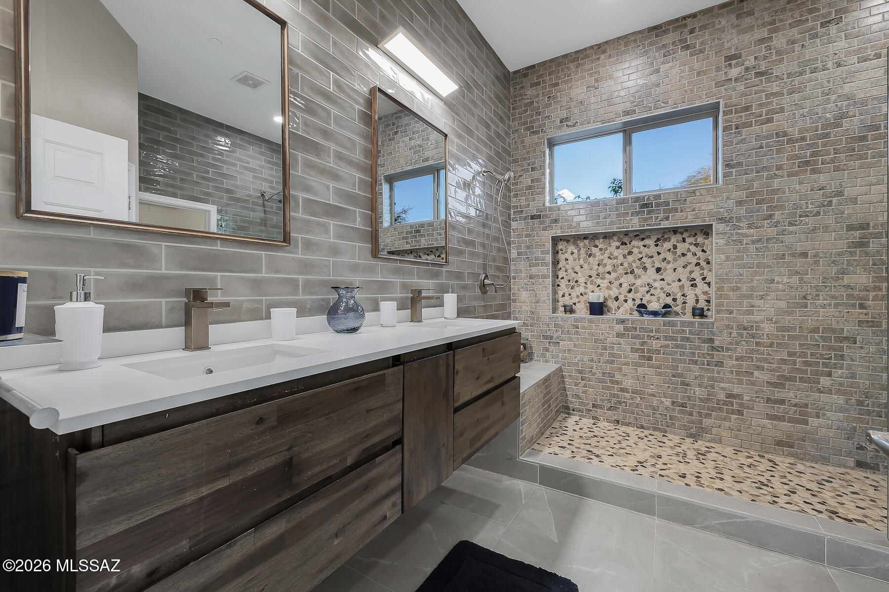 Rincon Trails (1-505) - Residential