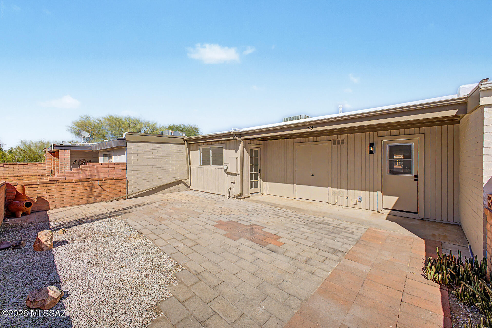 Green Valley Townhouses NO.7 - Residential