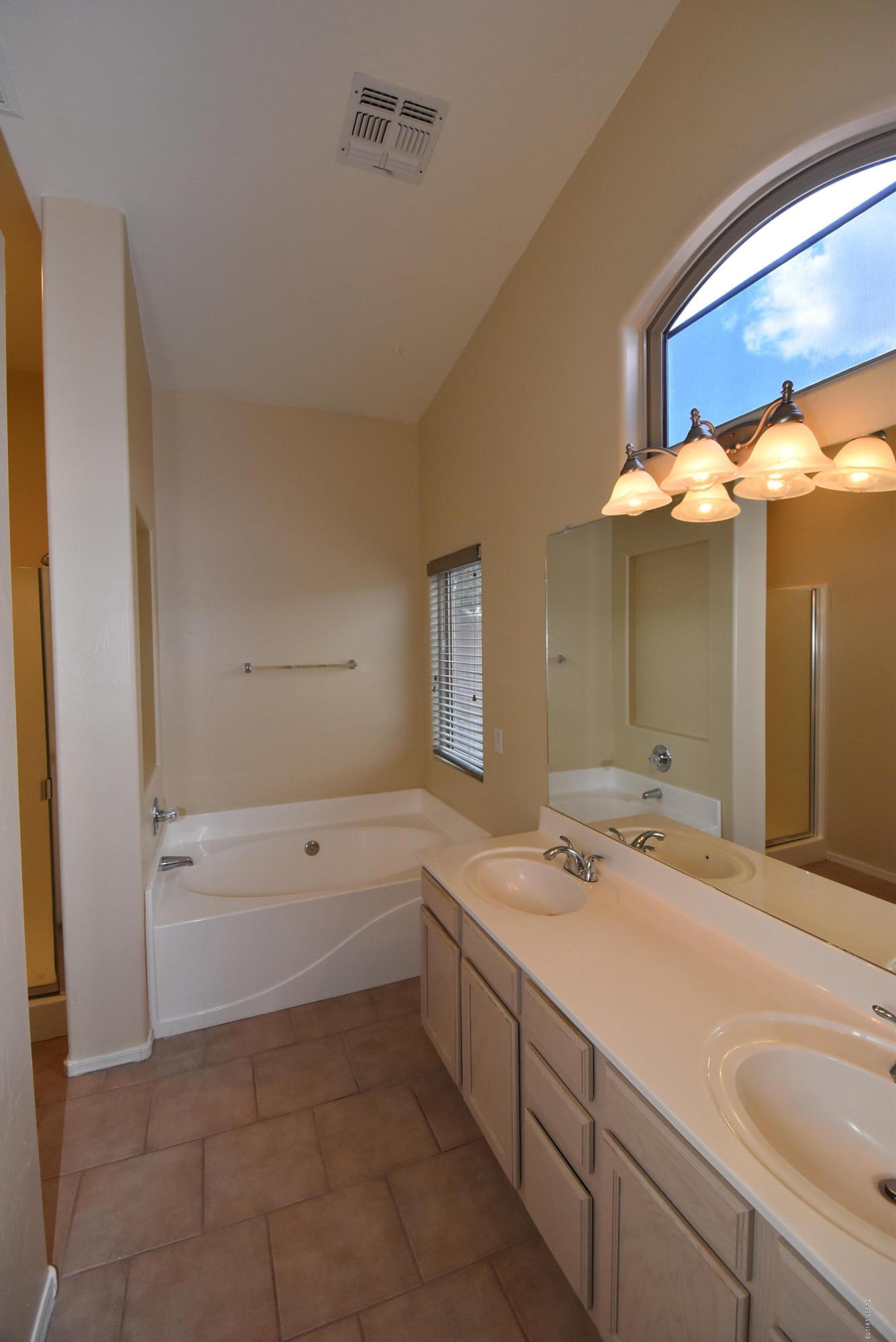 Rancho Vistoso Neighborhood 2 Ph. 2 (84-115, 330-394) - Residential Lease
