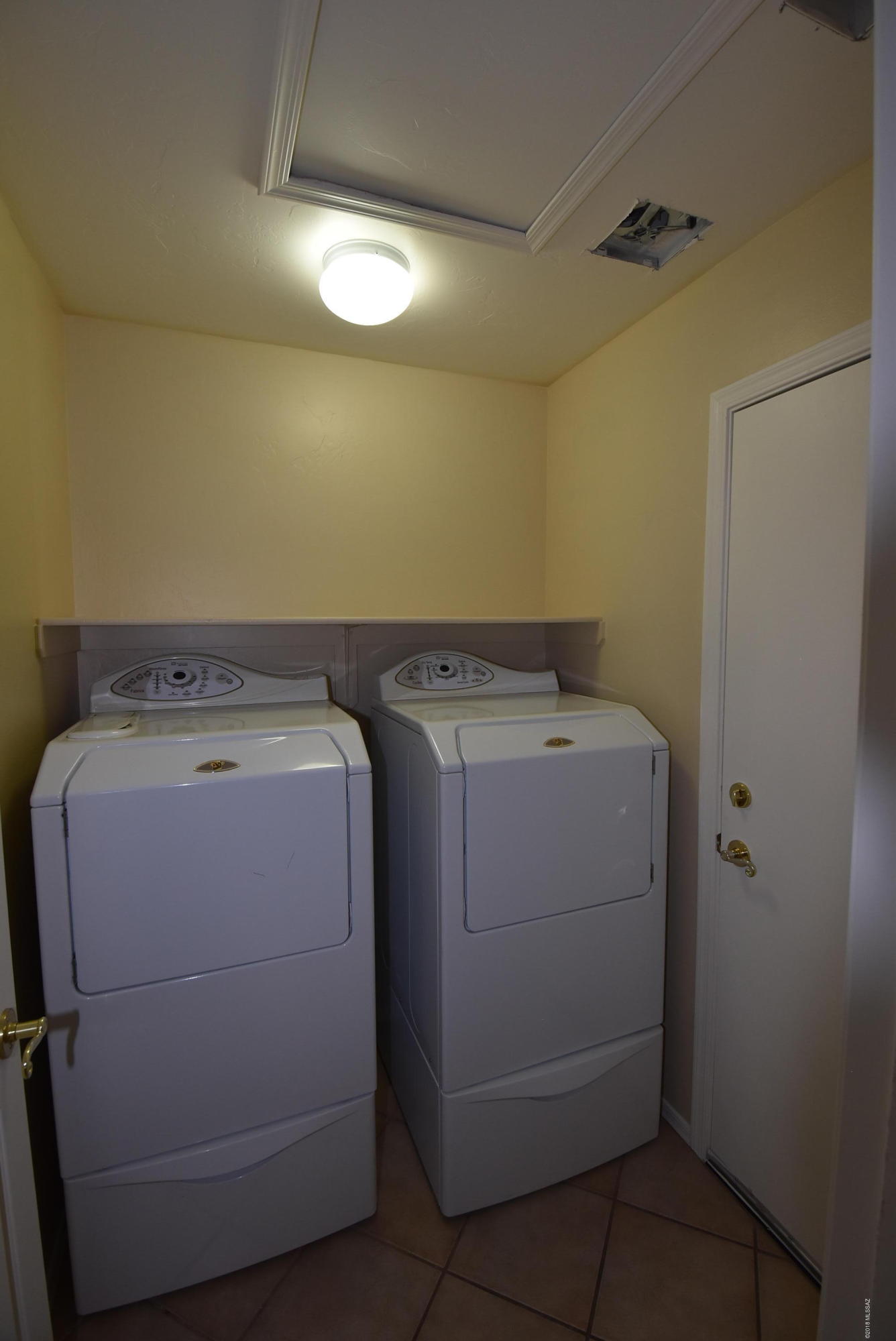 Rancho Vistoso Neighborhood 2 Ph. 2 (84-115, 330-394) - Residential Lease