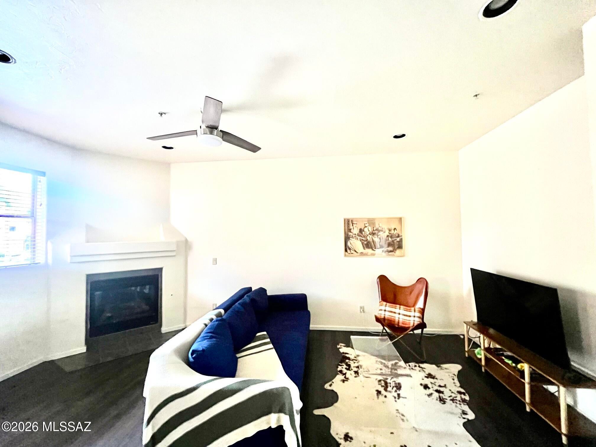 446 N Campbell Avenue 4202