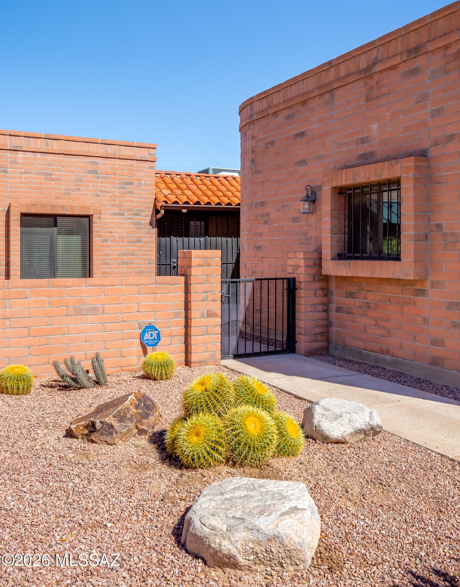 8786 N Coral Ridge Loop