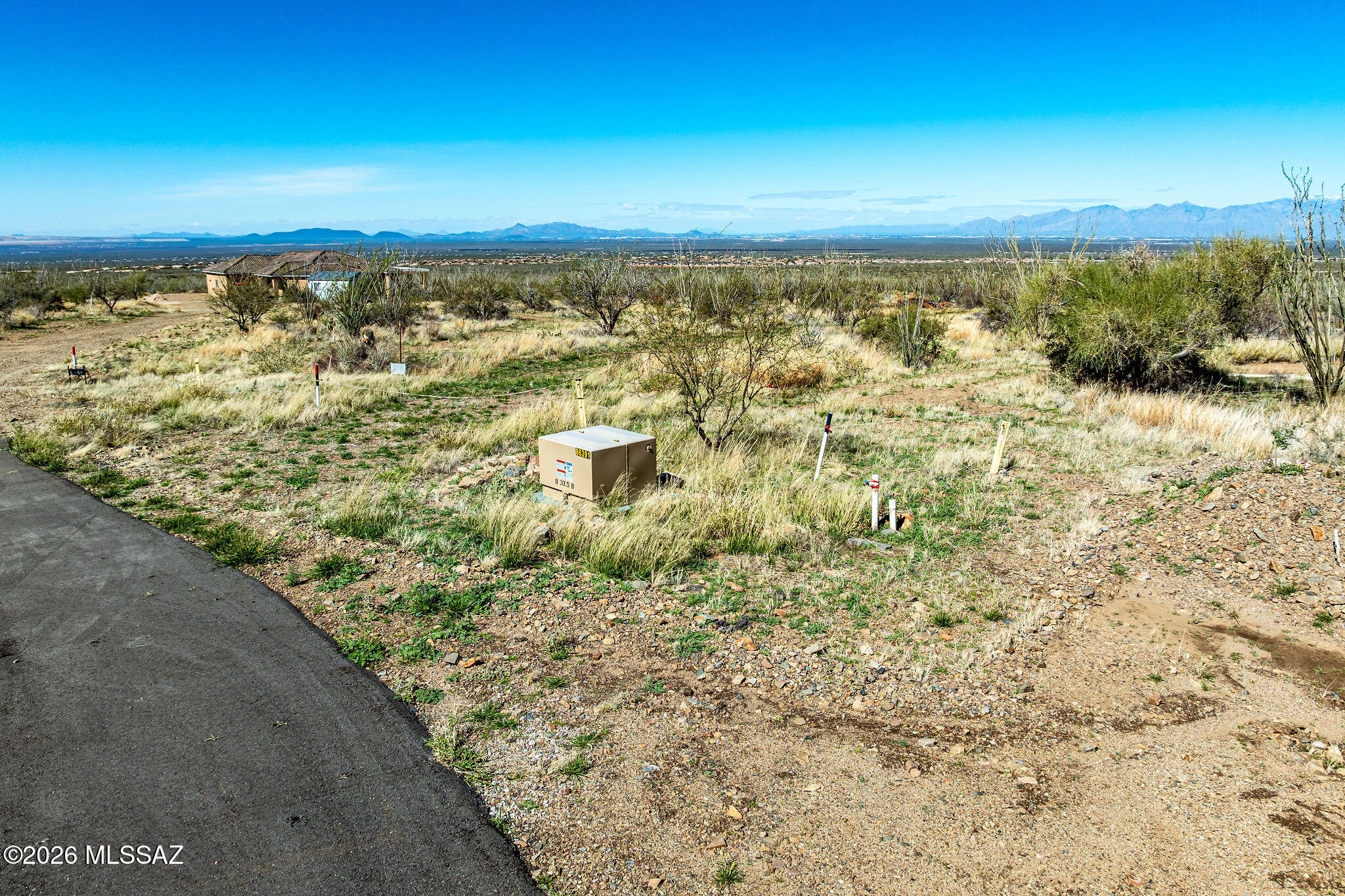 10519 E Ocotillo Rim Trail