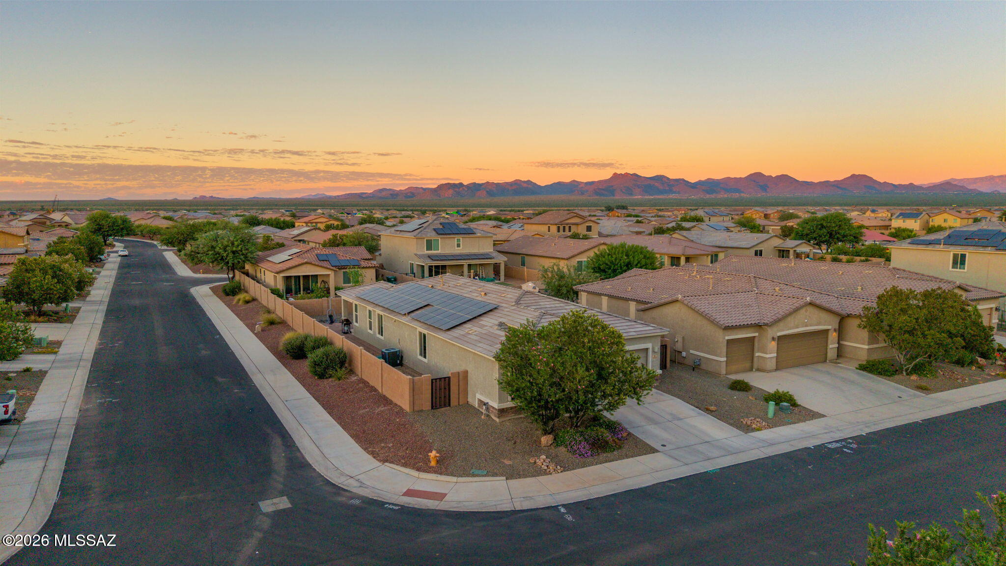 10928 W Pleasant View Drive