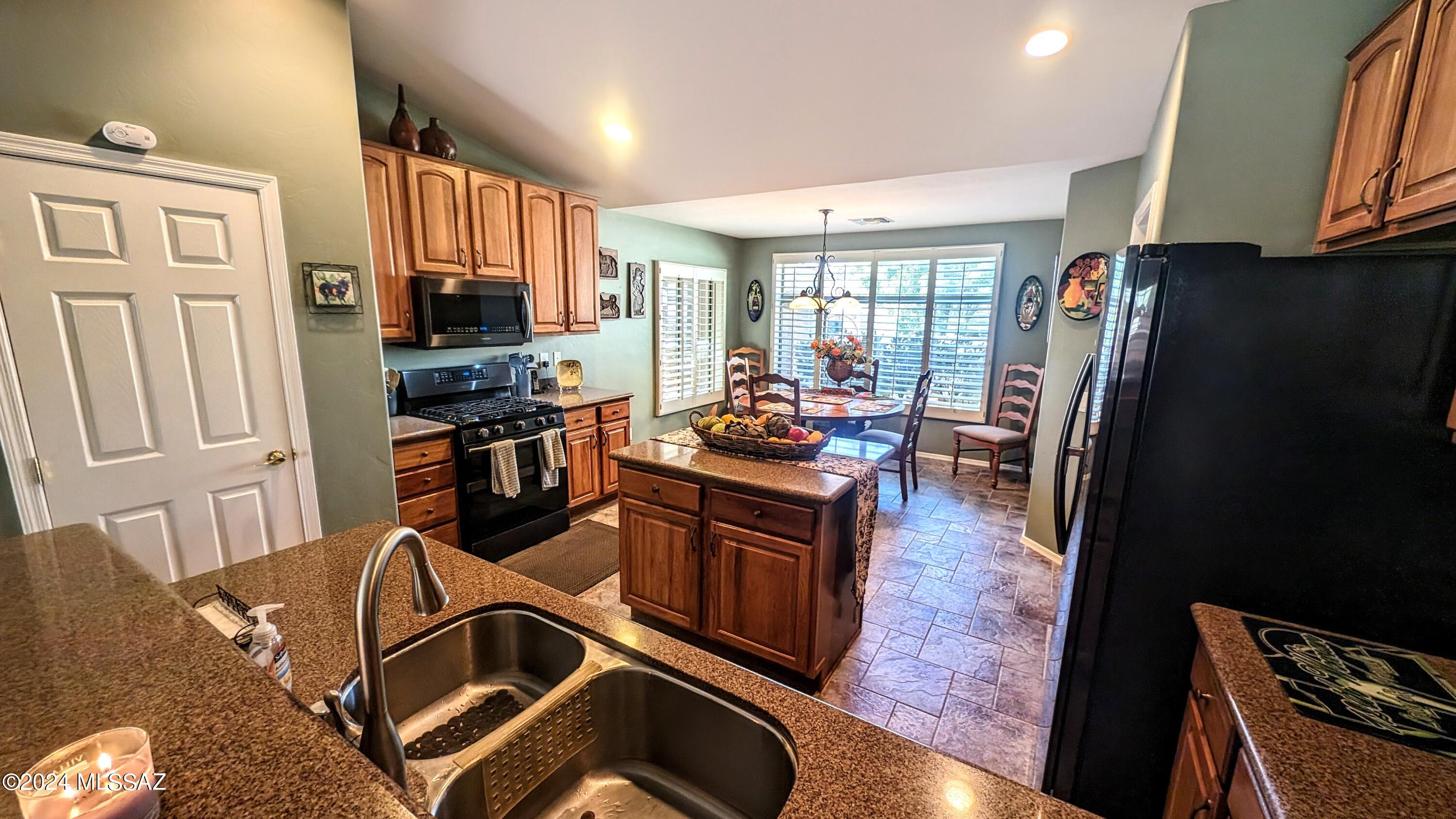 Saddlebrooke - Residential Lease