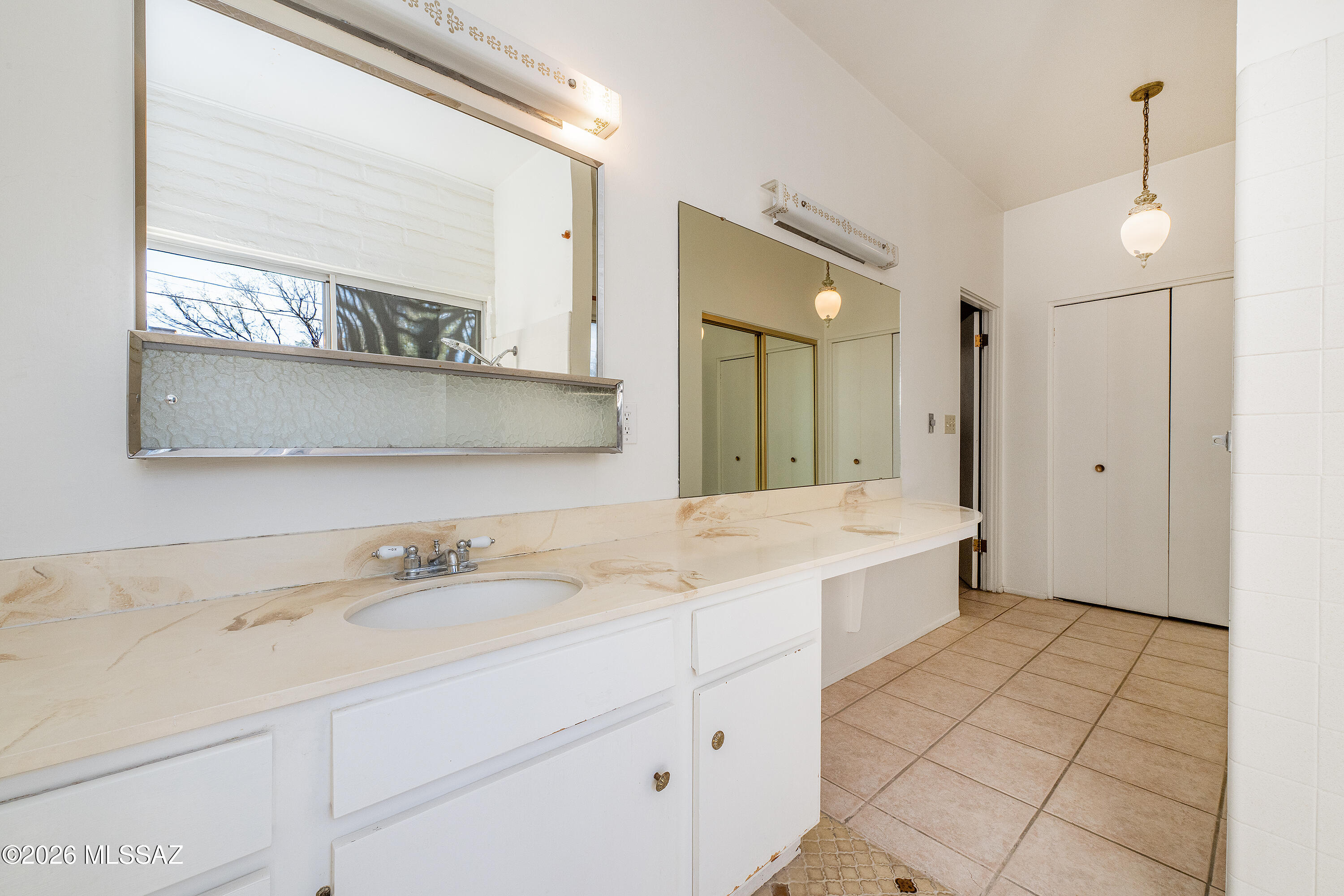 Encanto Park - Residential