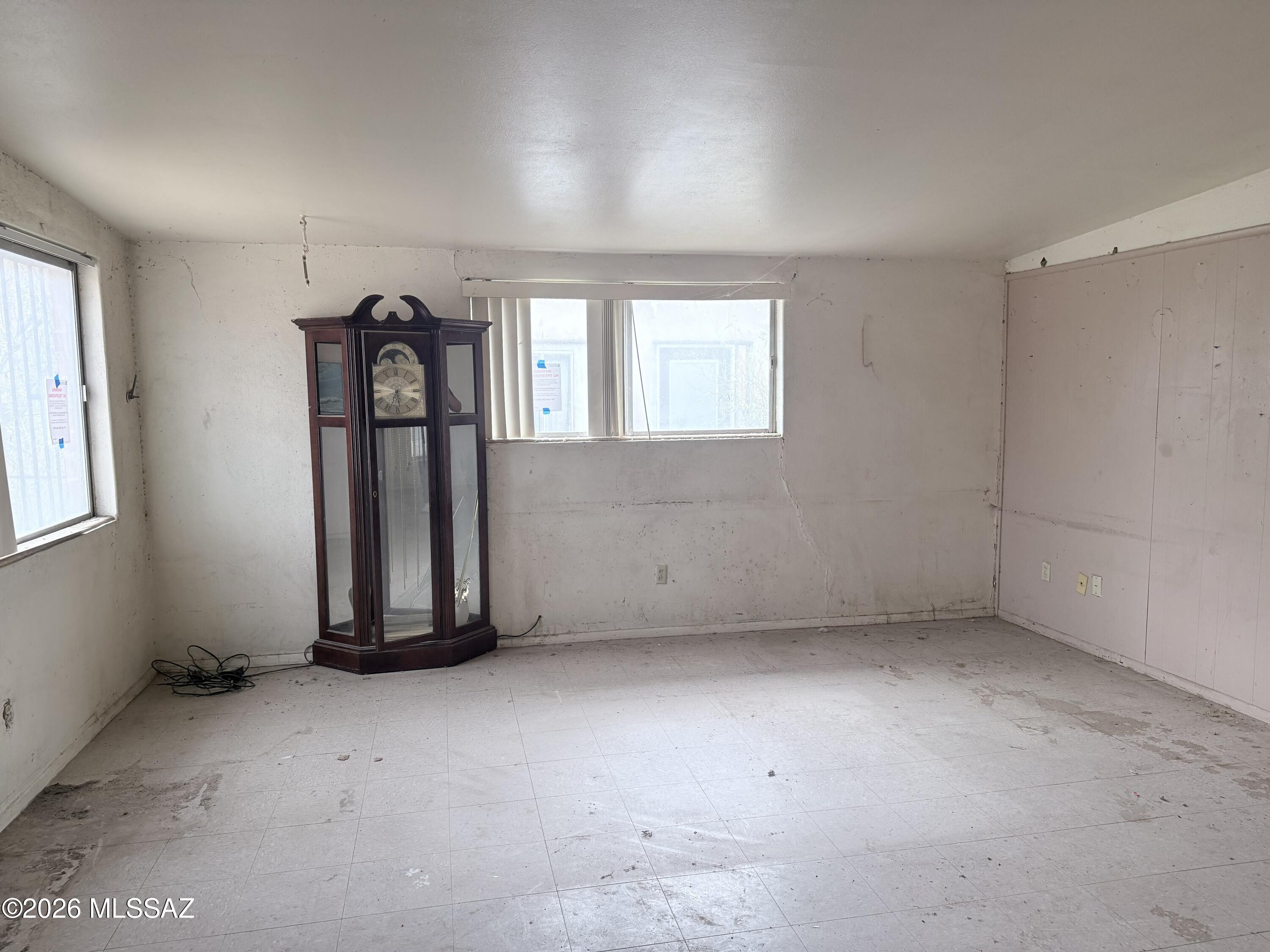 333 E Lee Street