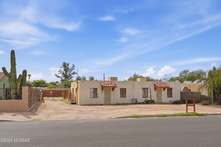 Photo 1 of 16 — 338 E Alturas Street, Tucson, AZ 85705