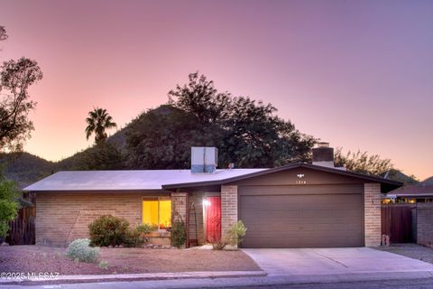 1444 S Shannon Road Tucson AZ 85713