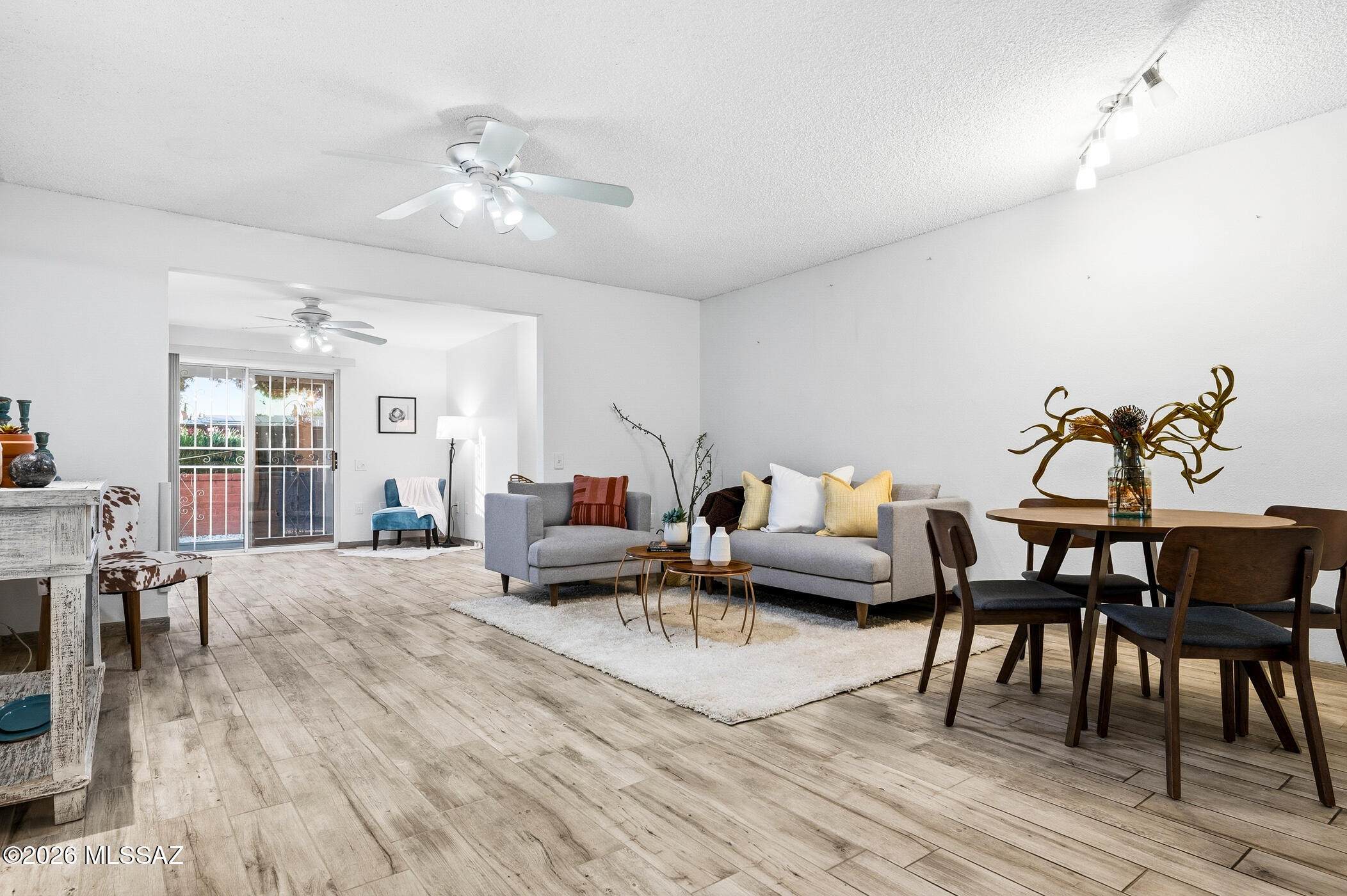 Green Valley Desert Meadows Townhouses (82-197) - Residential