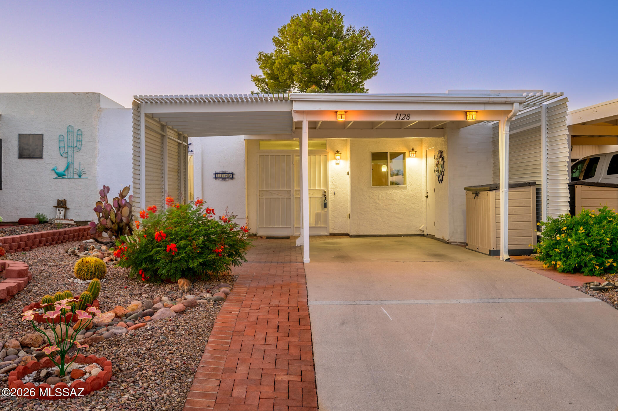 Green Valley Desert Meadows Townhouses (82-197) - Residential