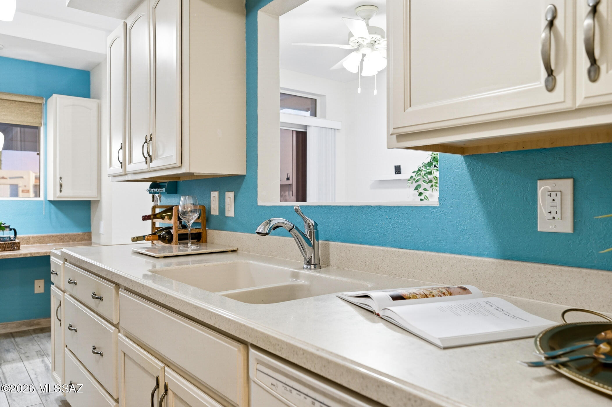 Green Valley Desert Meadows Townhouses (82-197) - Residential