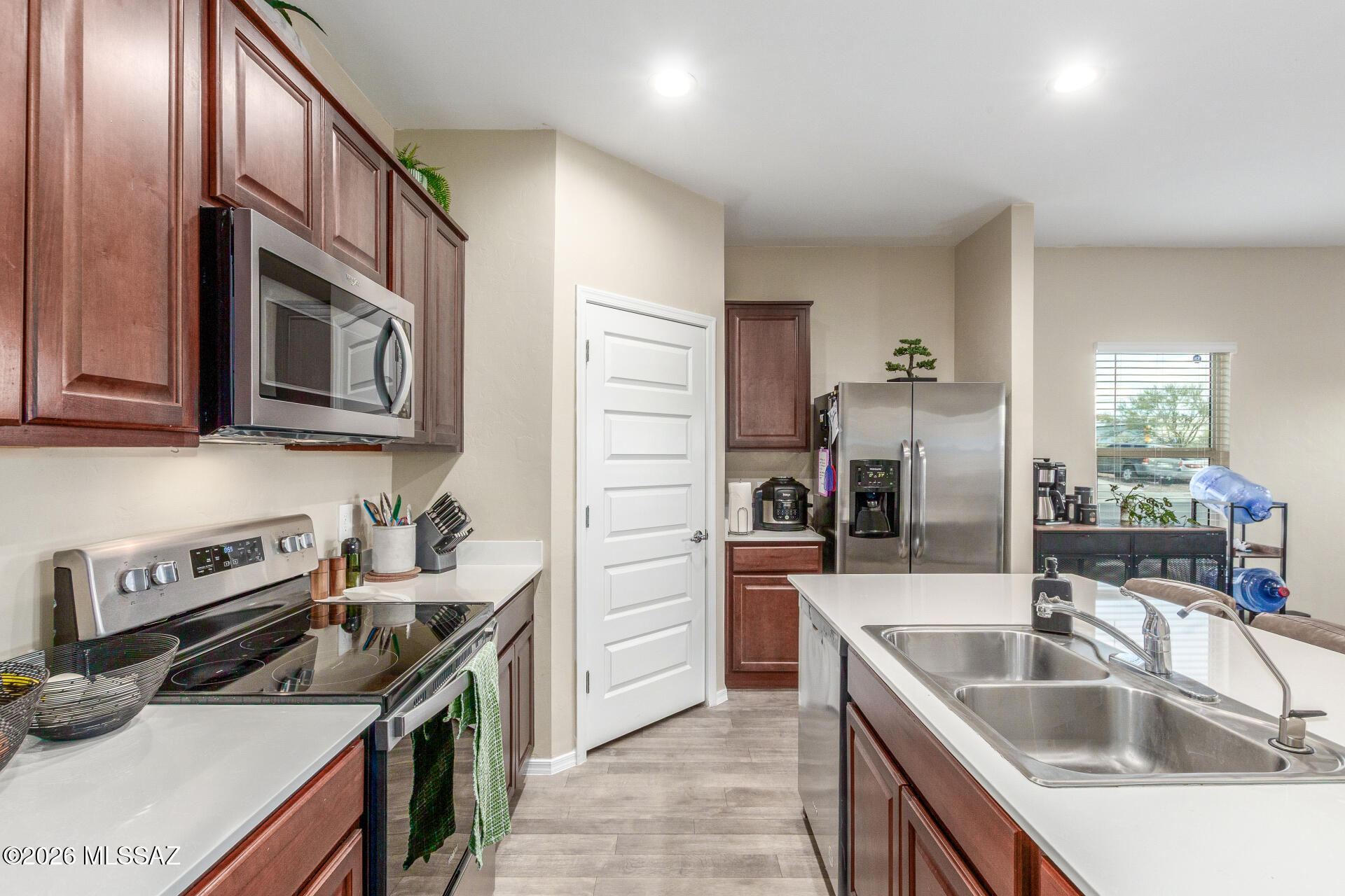 Roadrunner - Residential