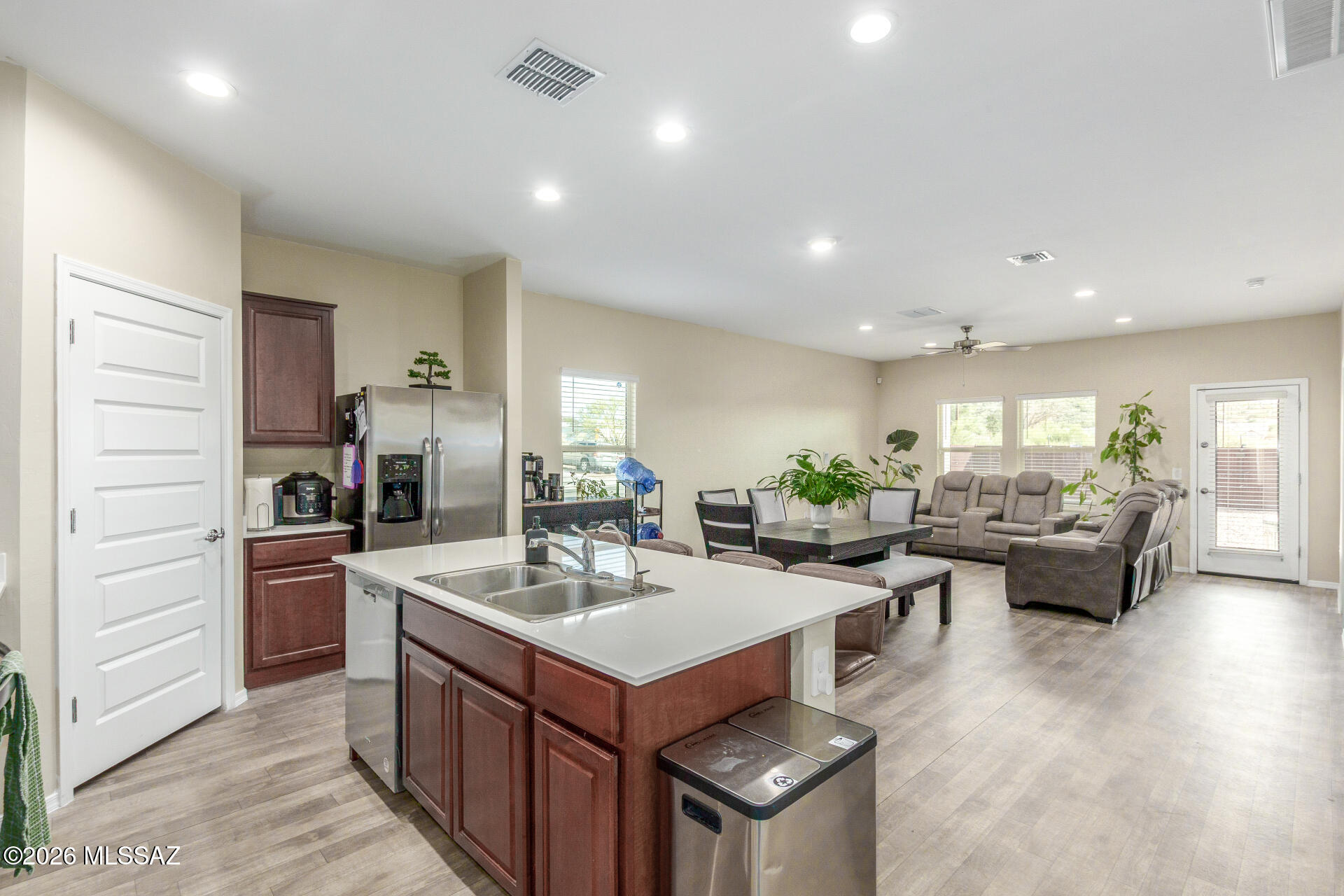 Roadrunner - Residential