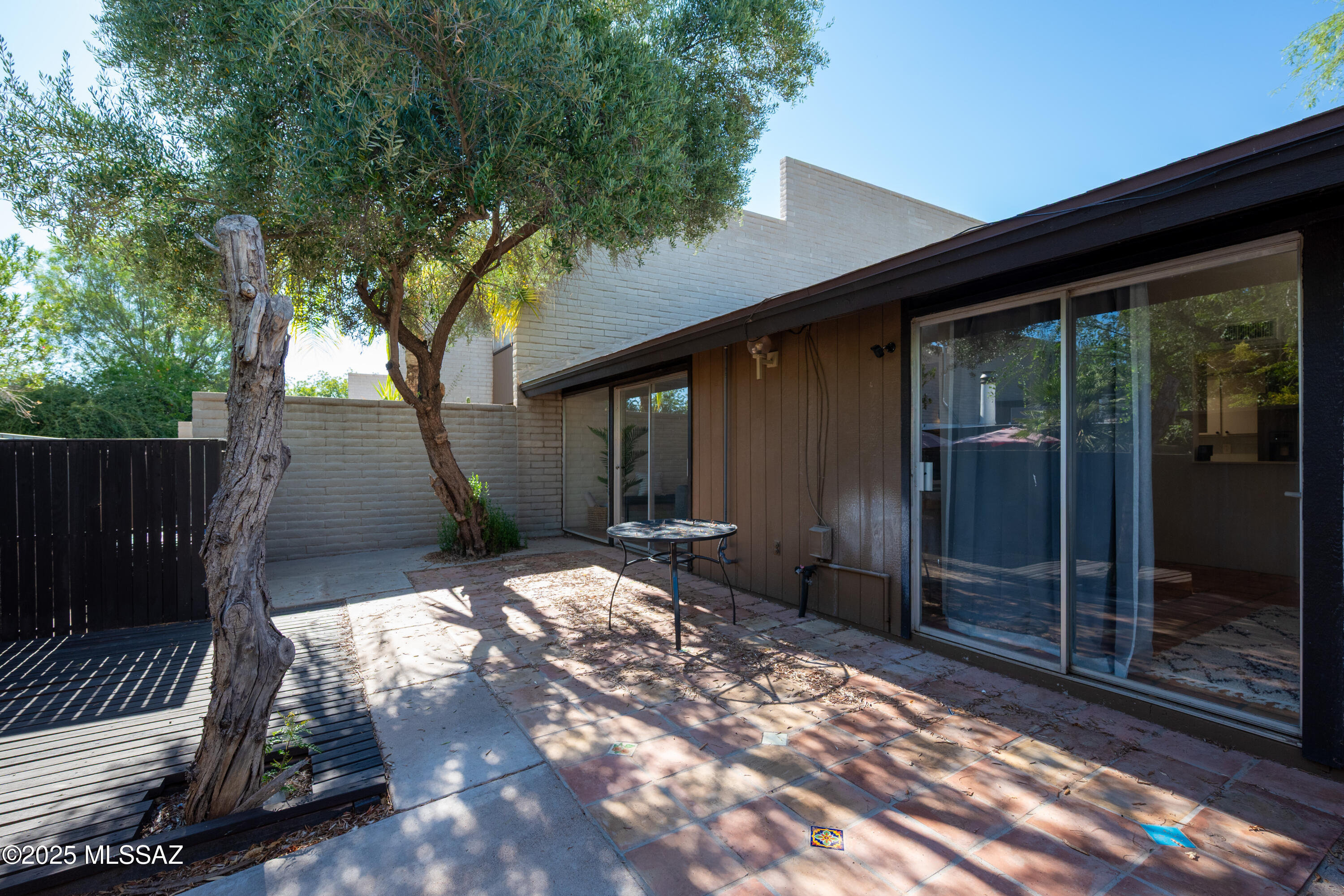 Orchard River (1-138) - Residential Lease