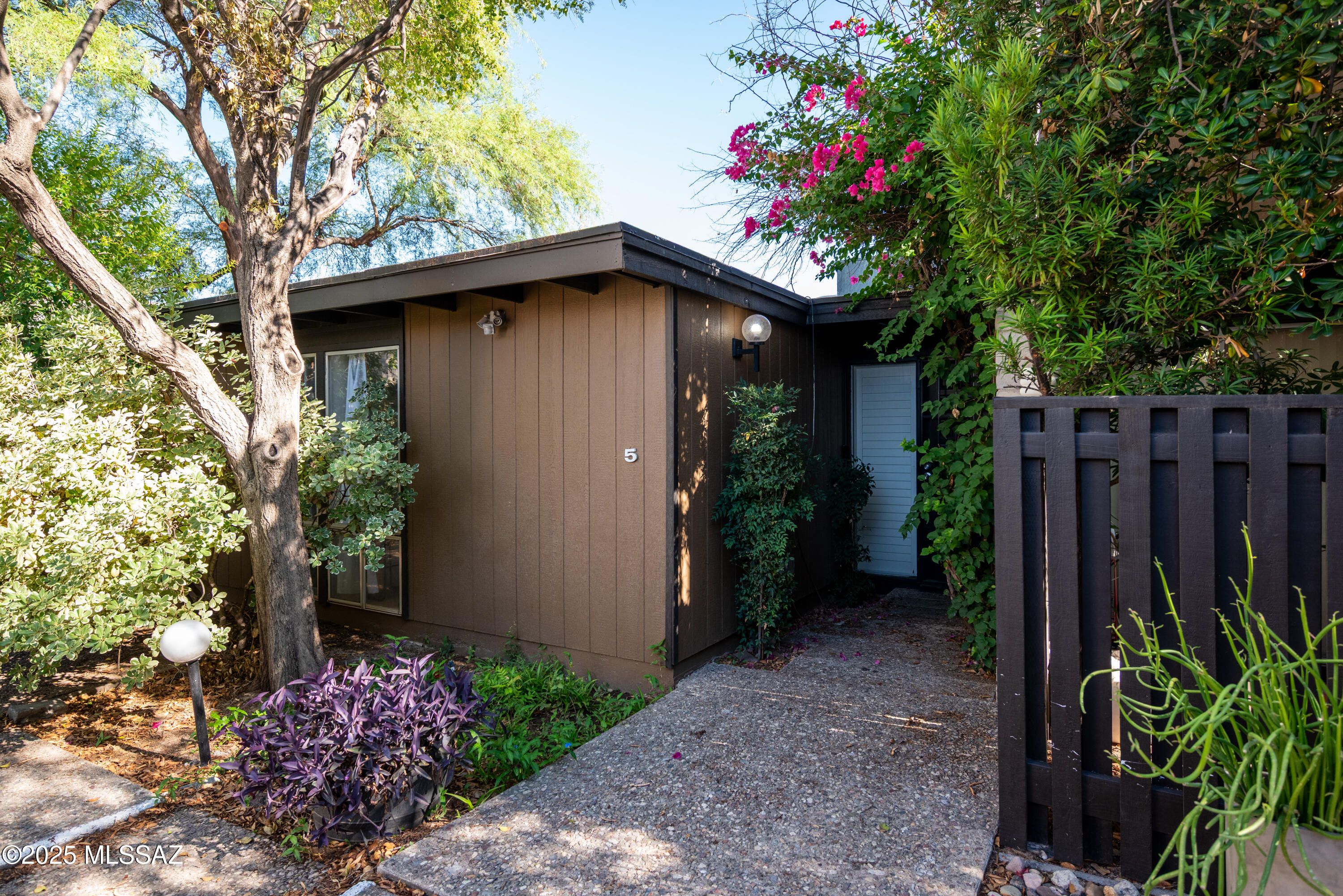 Orchard River (1-138) - Residential Lease
