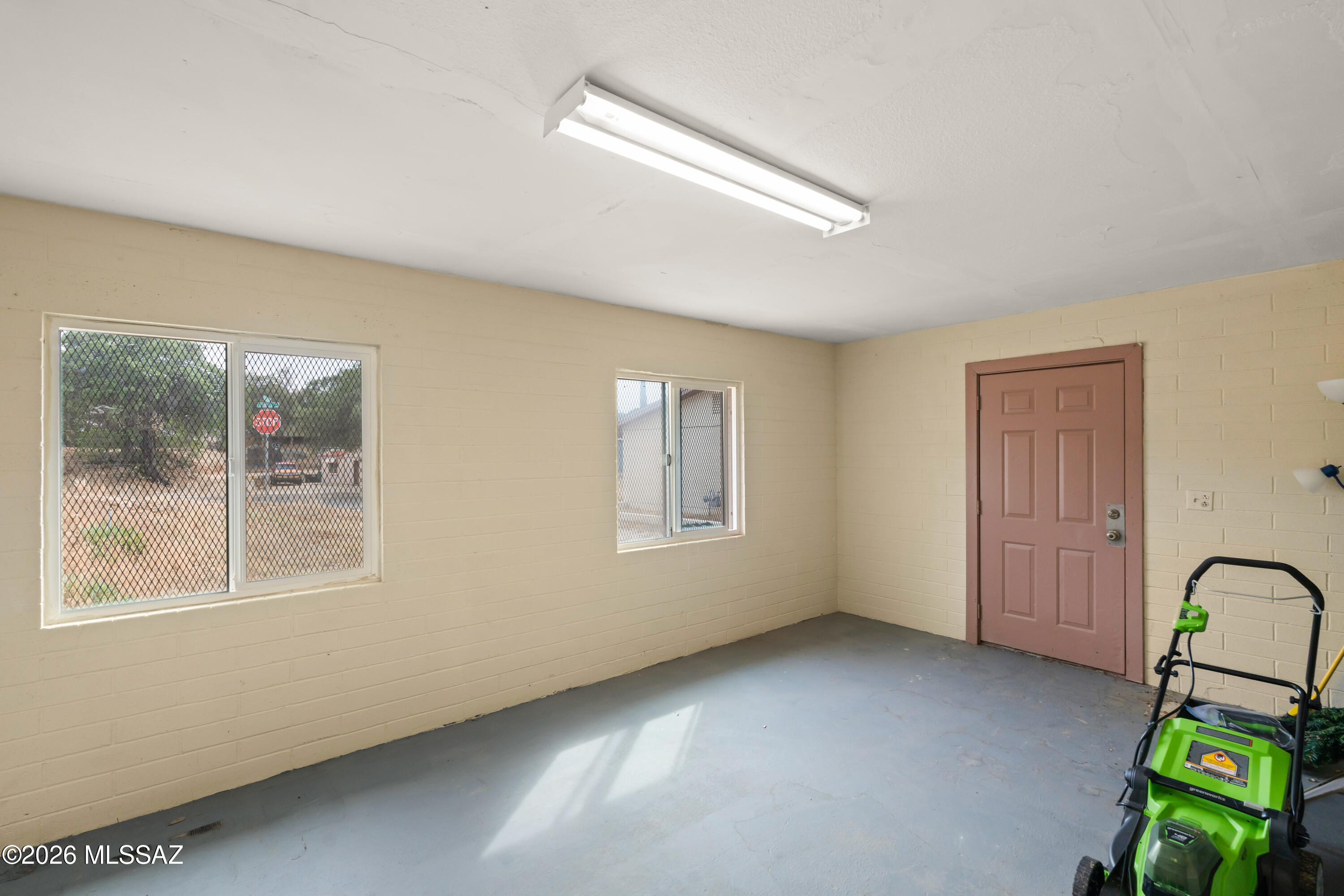 Los Robles Estates - Residential