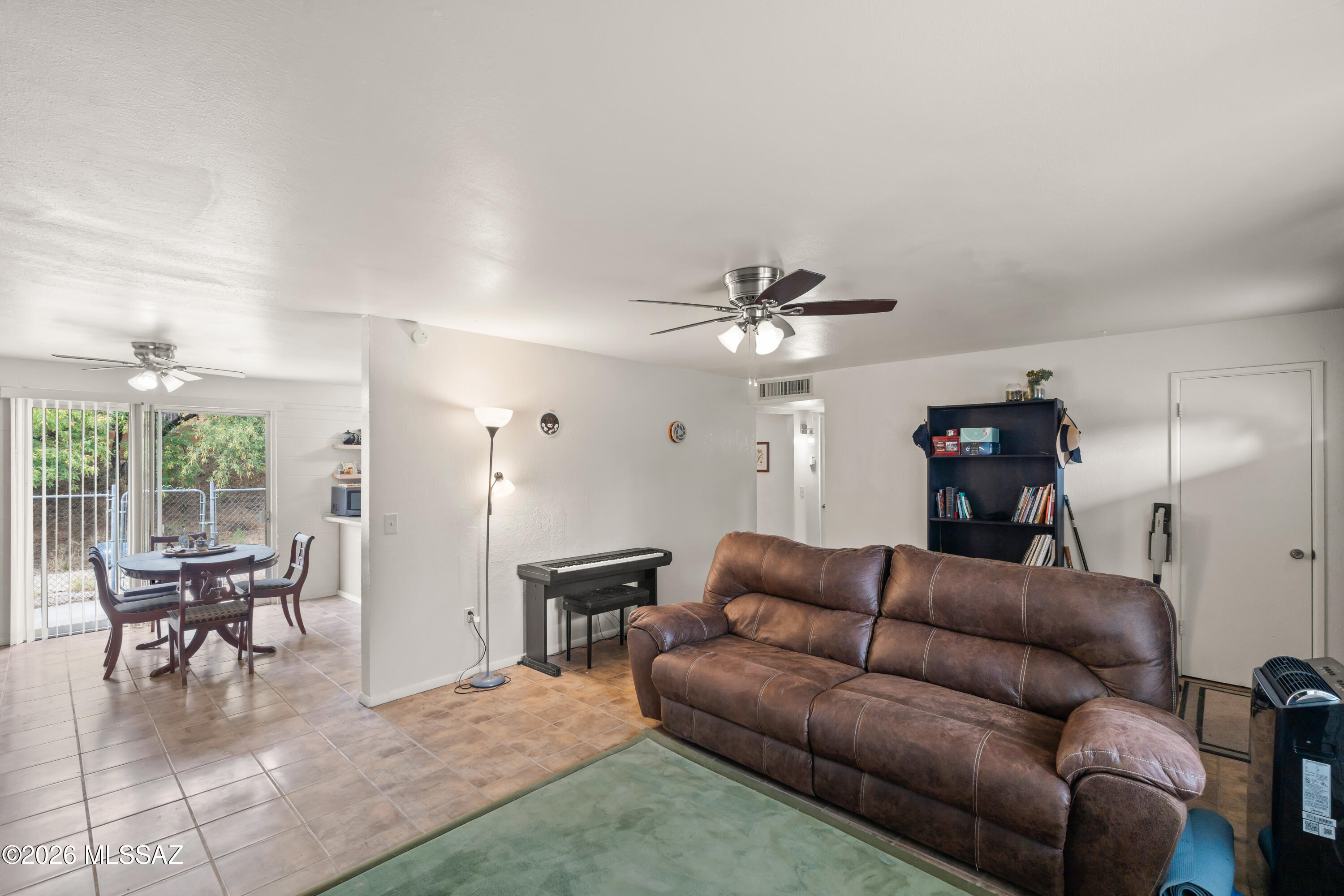 Los Robles Estates - Residential