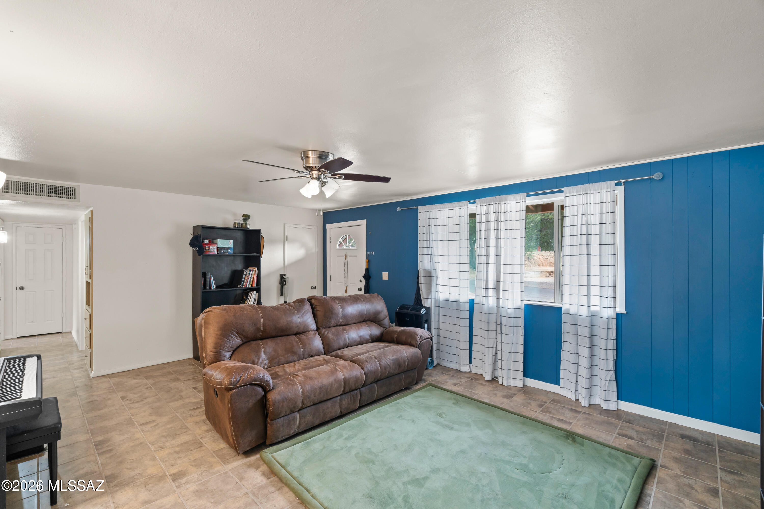 Los Robles Estates - Residential