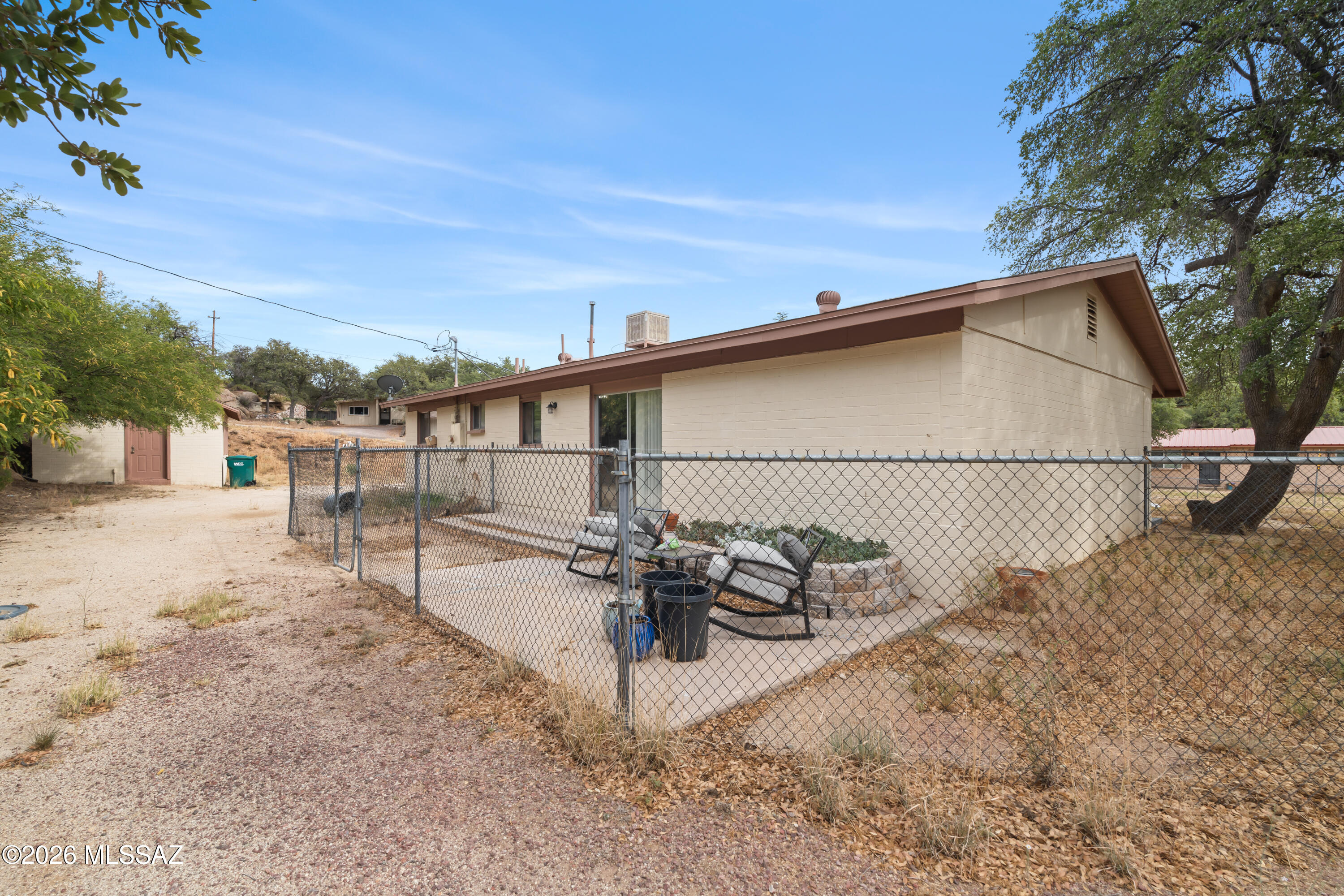 Los Robles Estates - Residential