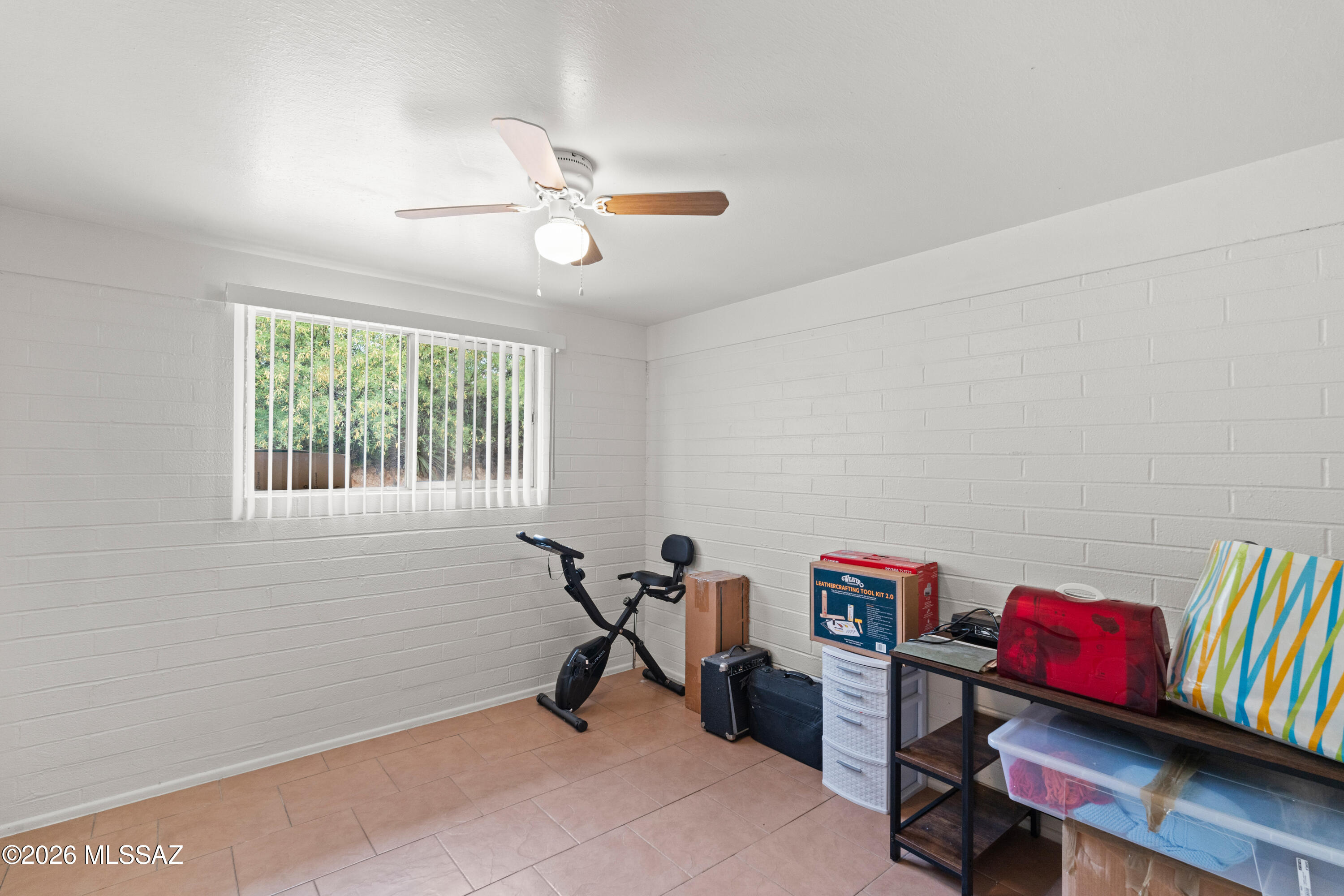 Los Robles Estates - Residential