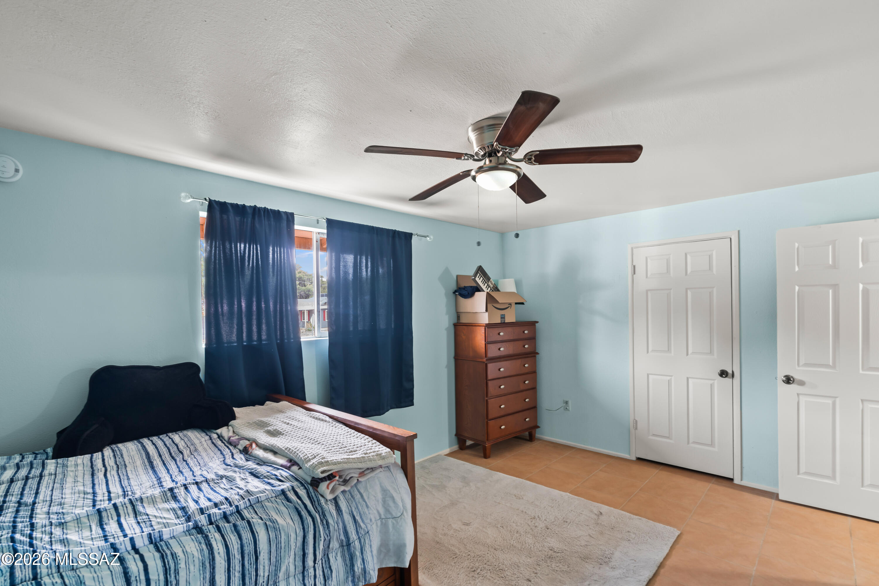 Los Robles Estates - Residential